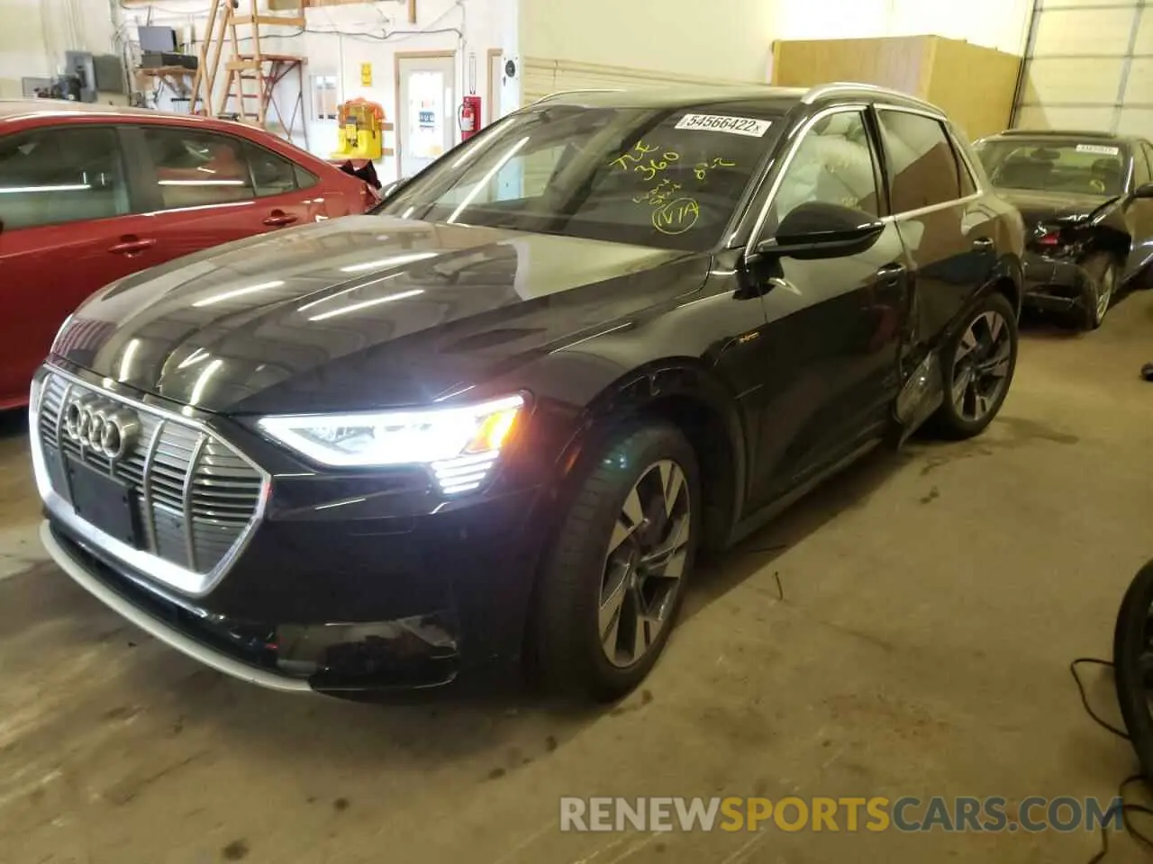 2 fotografías del automóvil dañado WA1AAAGE9NB007320 AUDI E-TRON 2022