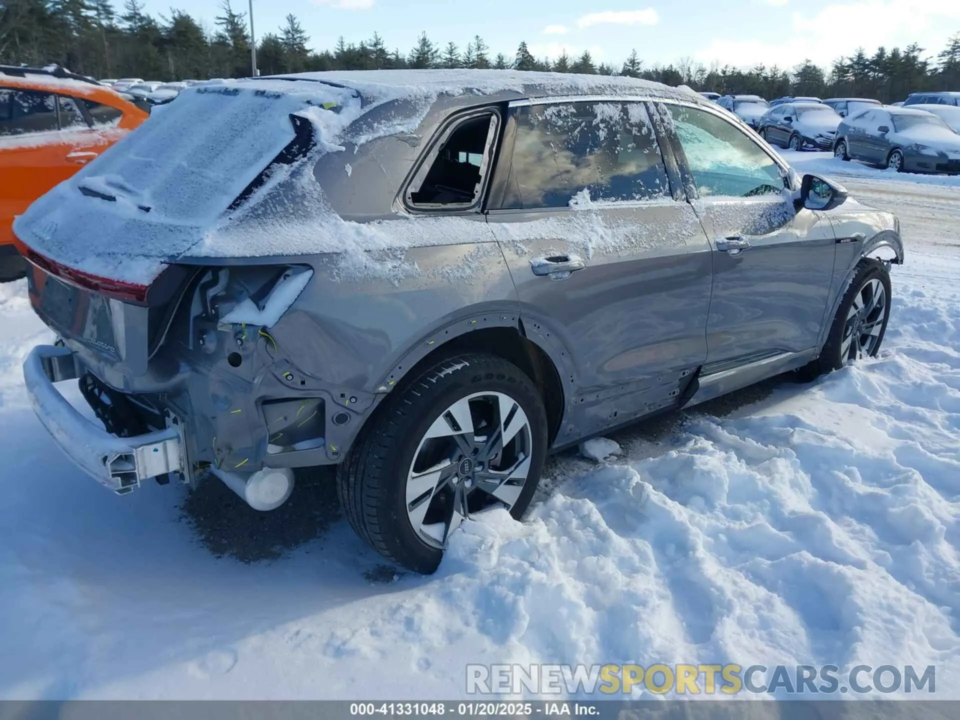 4 fotografías del automóvil dañado WA1AAAGE9NB009326 AUDI E-TRON 2022