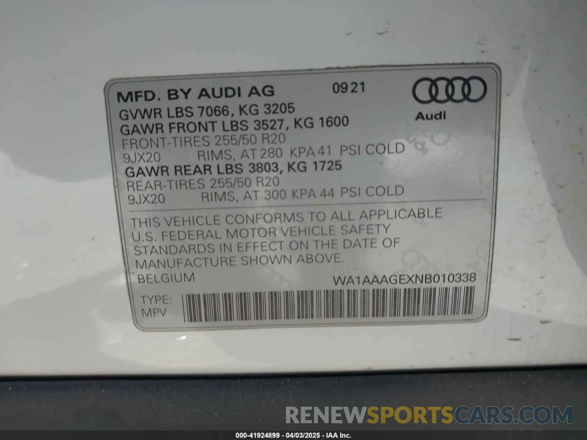 9 fotografías del automóvil dañado WA1AAAGEXNB010338 AUDI E-TRON 2022