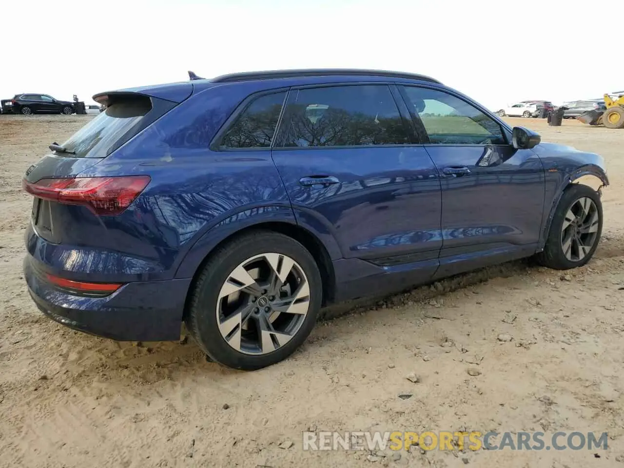 3 fotografías del automóvil dañado WA1AAAGEXNB031738 AUDI E-TRON 2022
