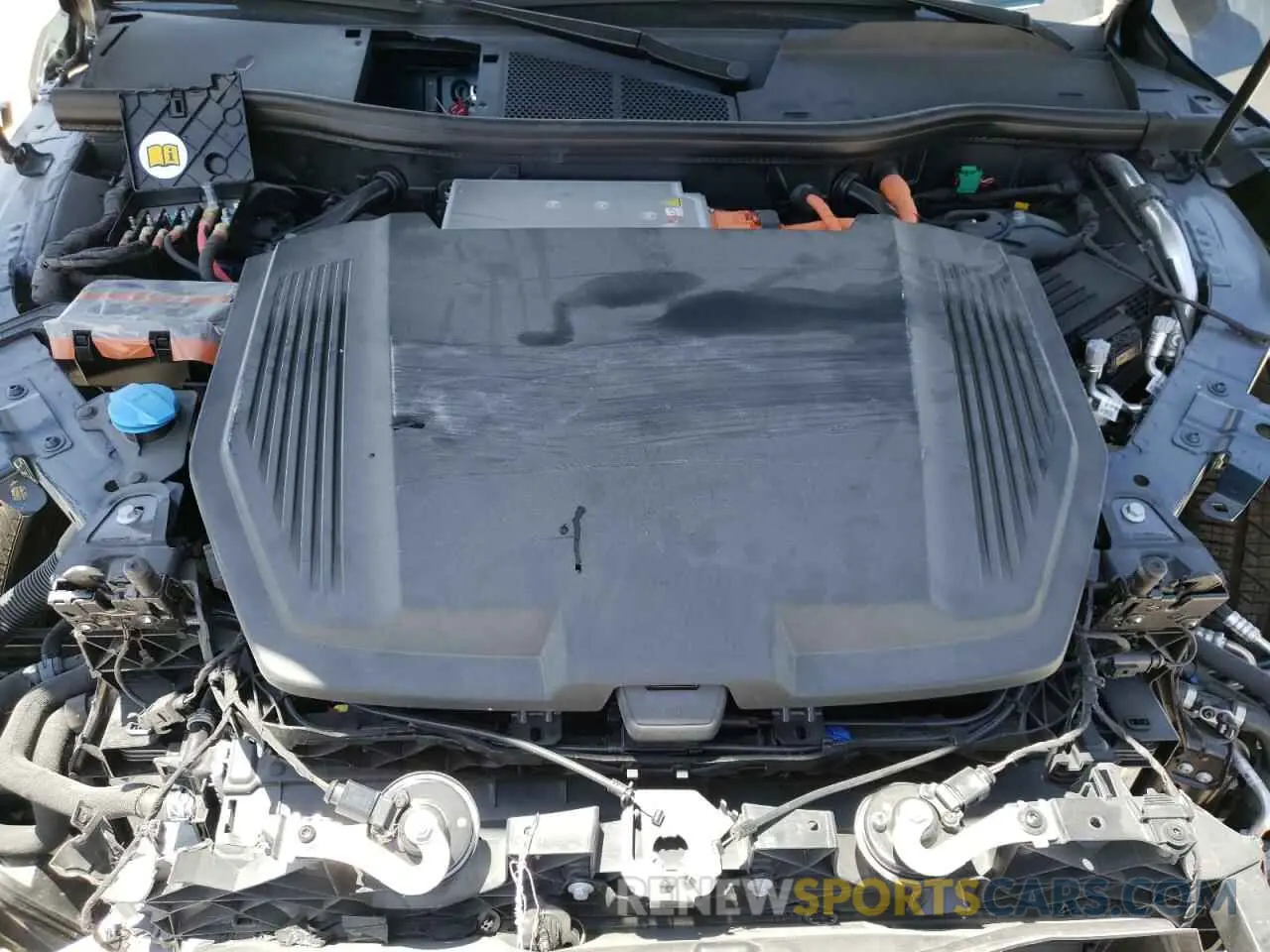 7 fotografías del automóvil dañado WA1AABGE8NB031646 AUDI E-TRON 2022