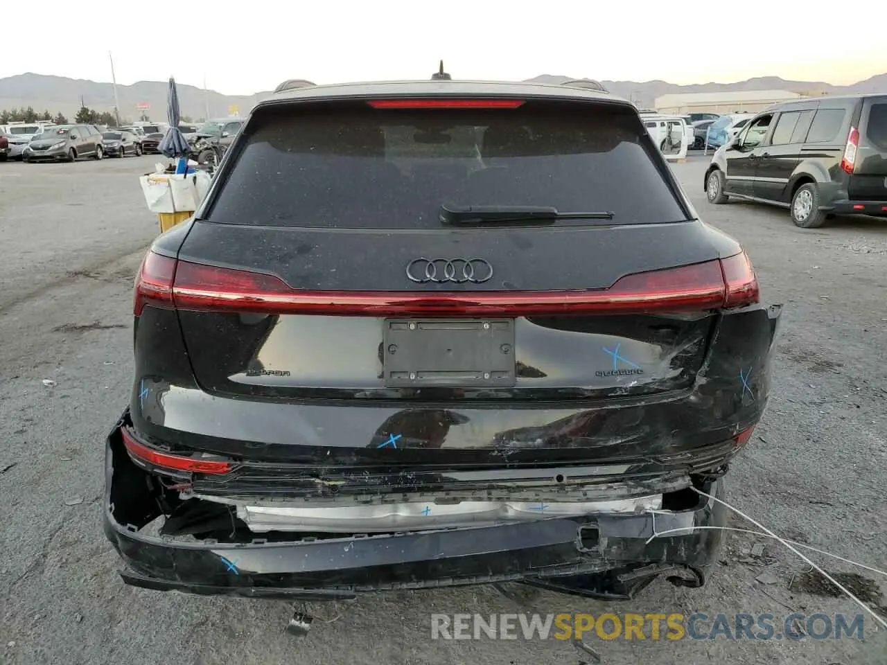 6 fotografías del automóvil dañado WA1LAAGE5NB021918 AUDI E-TRON 2022