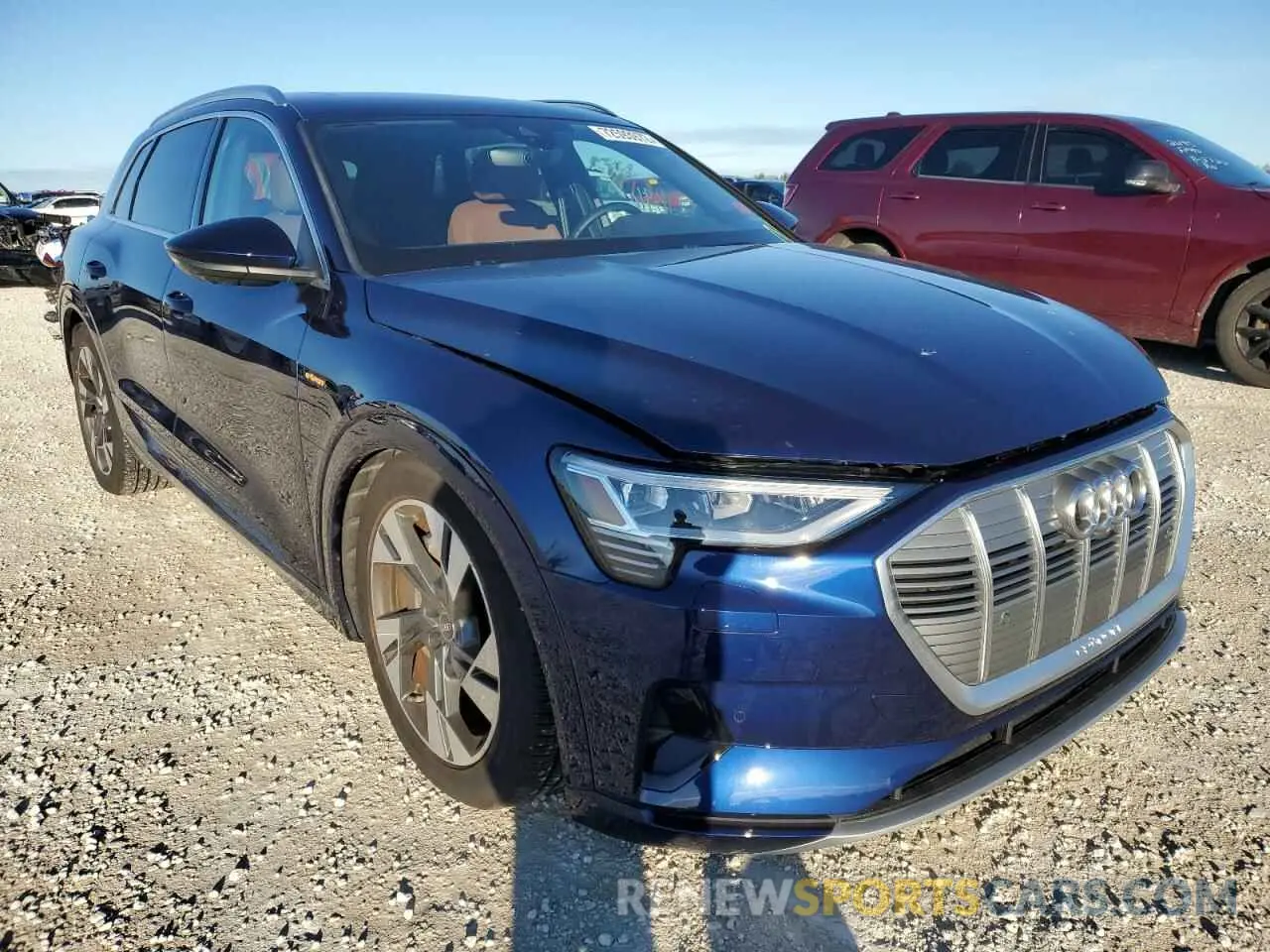 4 fotografías del automóvil dañado WA1LAAGE8NB030872 AUDI E-TRON 2022