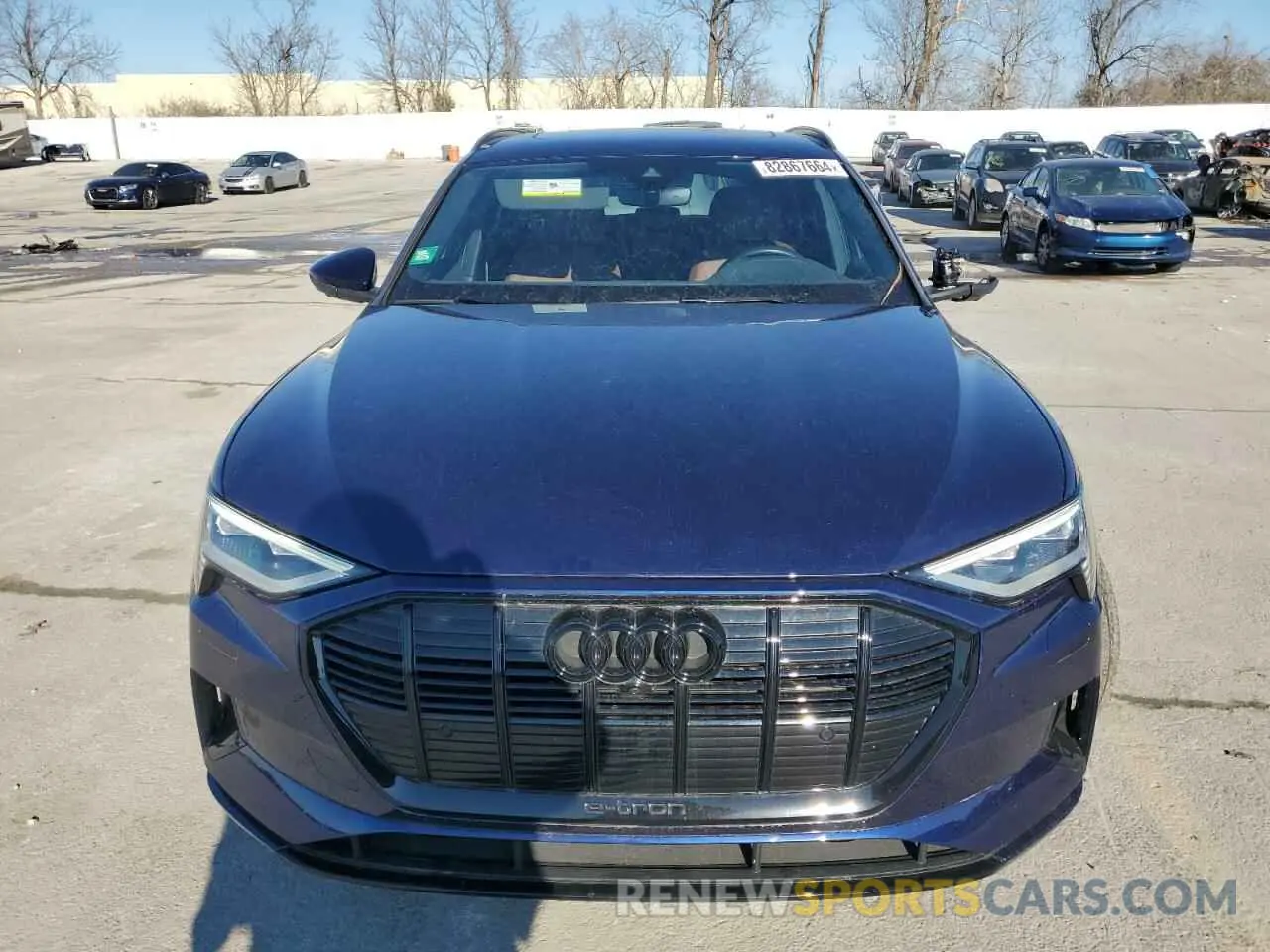 5 fotografías del automóvil dañado WA1LAAGEXNB027696 AUDI E-TRON 2022
