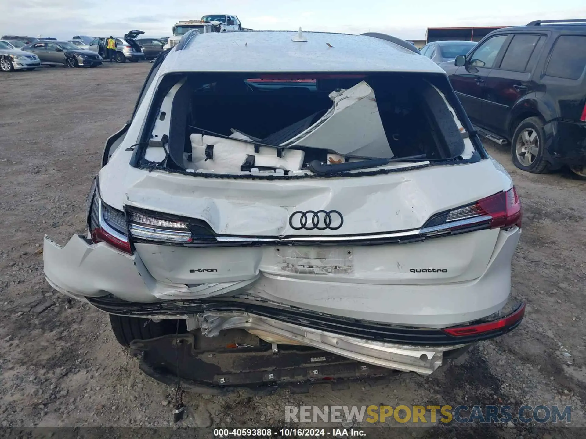 6 fotografías del automóvil dañado WA1VABGE2NB041025 AUDI E-TRON 2022