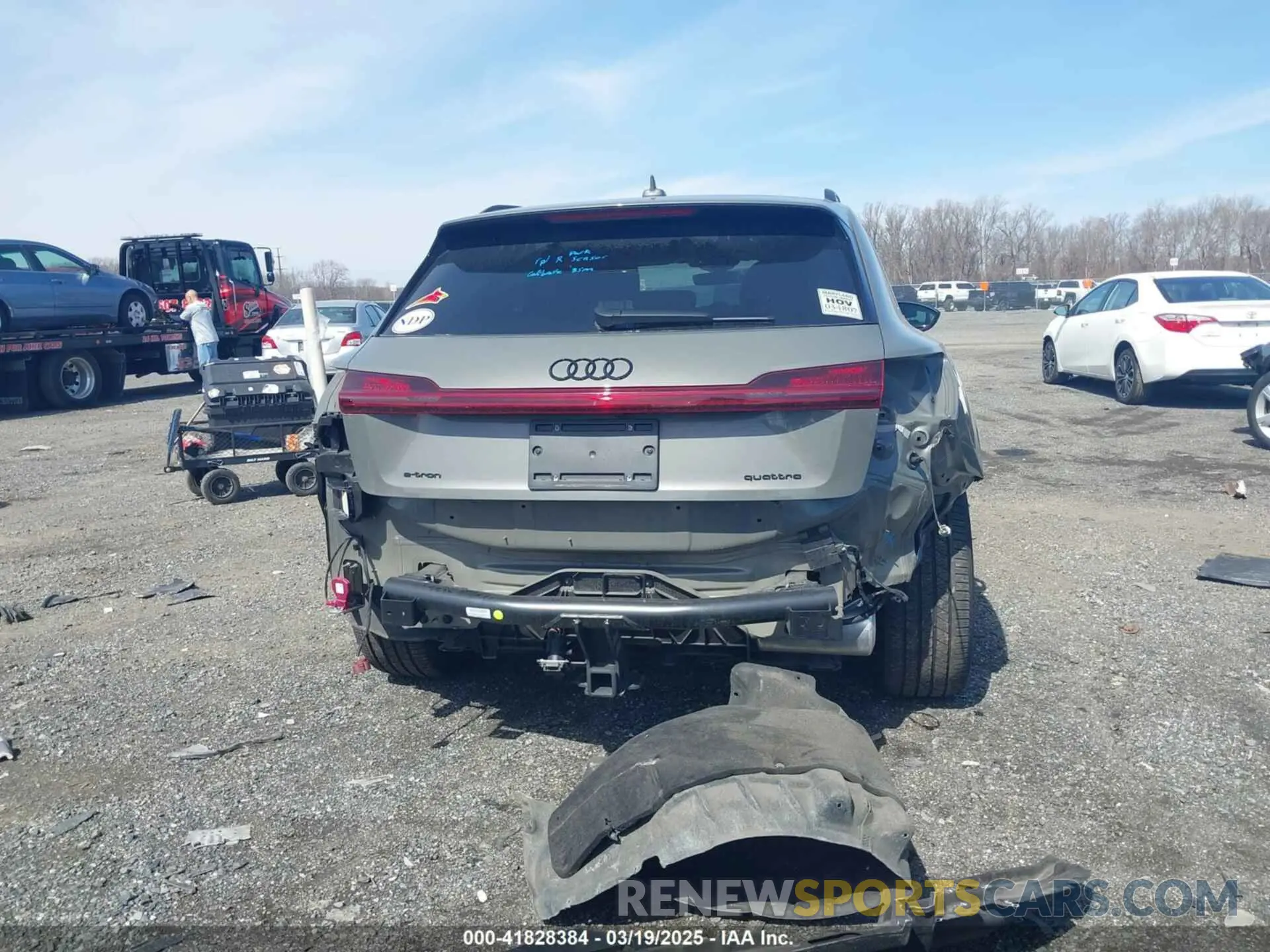 17 fotografías del automóvil dañado WA1VABGEXNB024392 AUDI E-TRON 2022