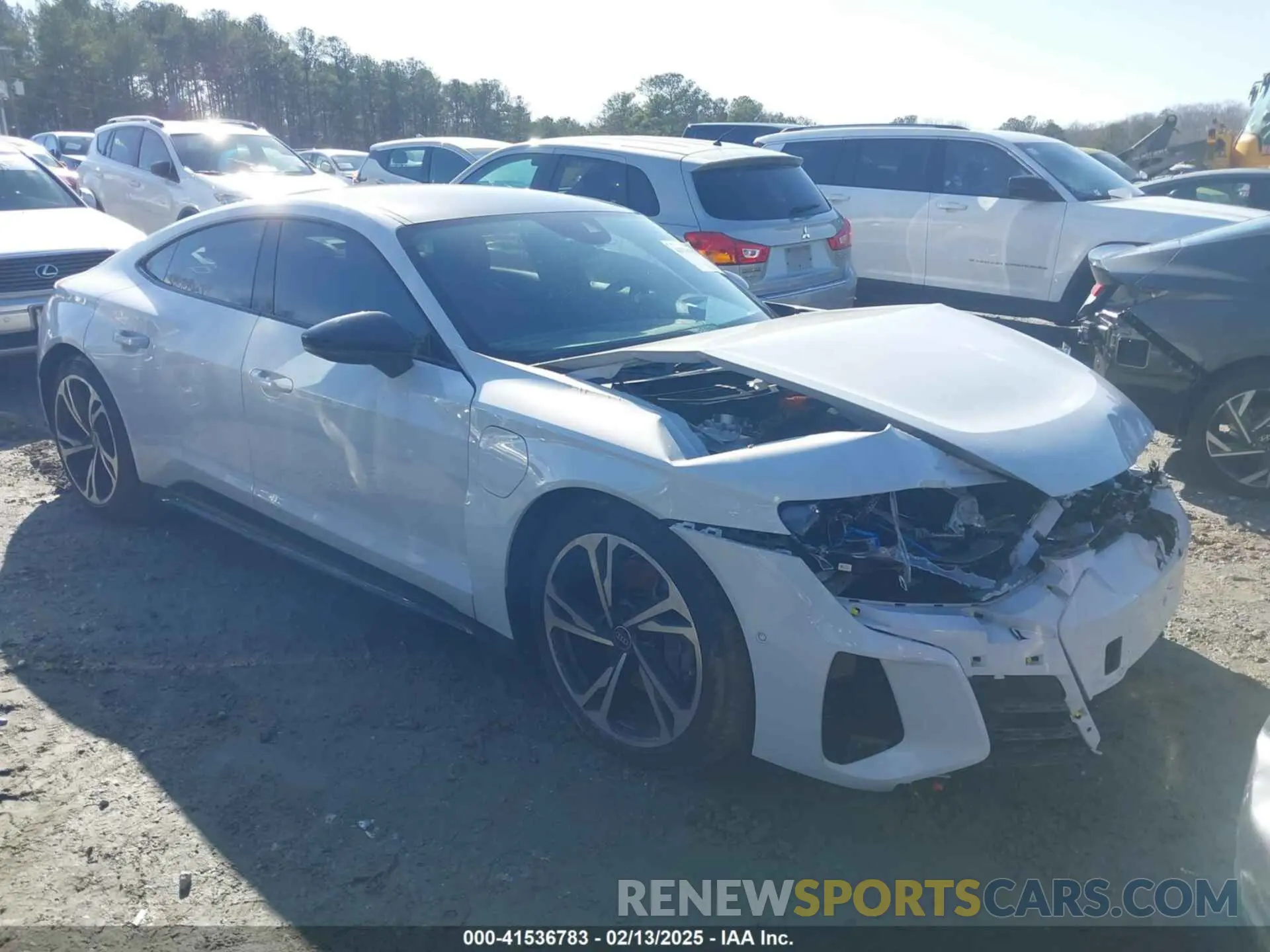 1 fotografías del automóvil dañado WAUEJBFWXN7009696 AUDI E-TRON GT 2022