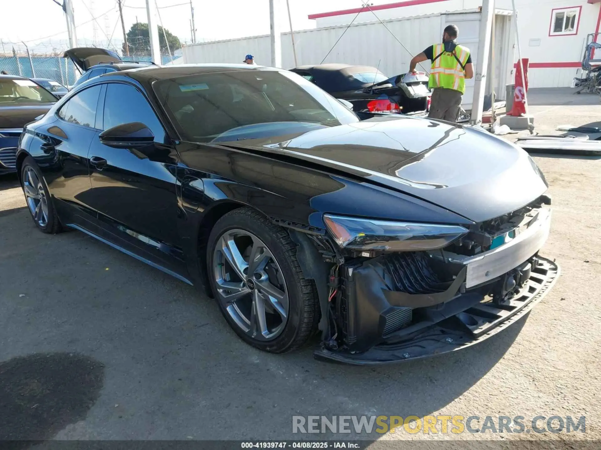 1 fotografías del automóvil dañado WAUFJBFW3P7002905 AUDI E-TRON GT 2023