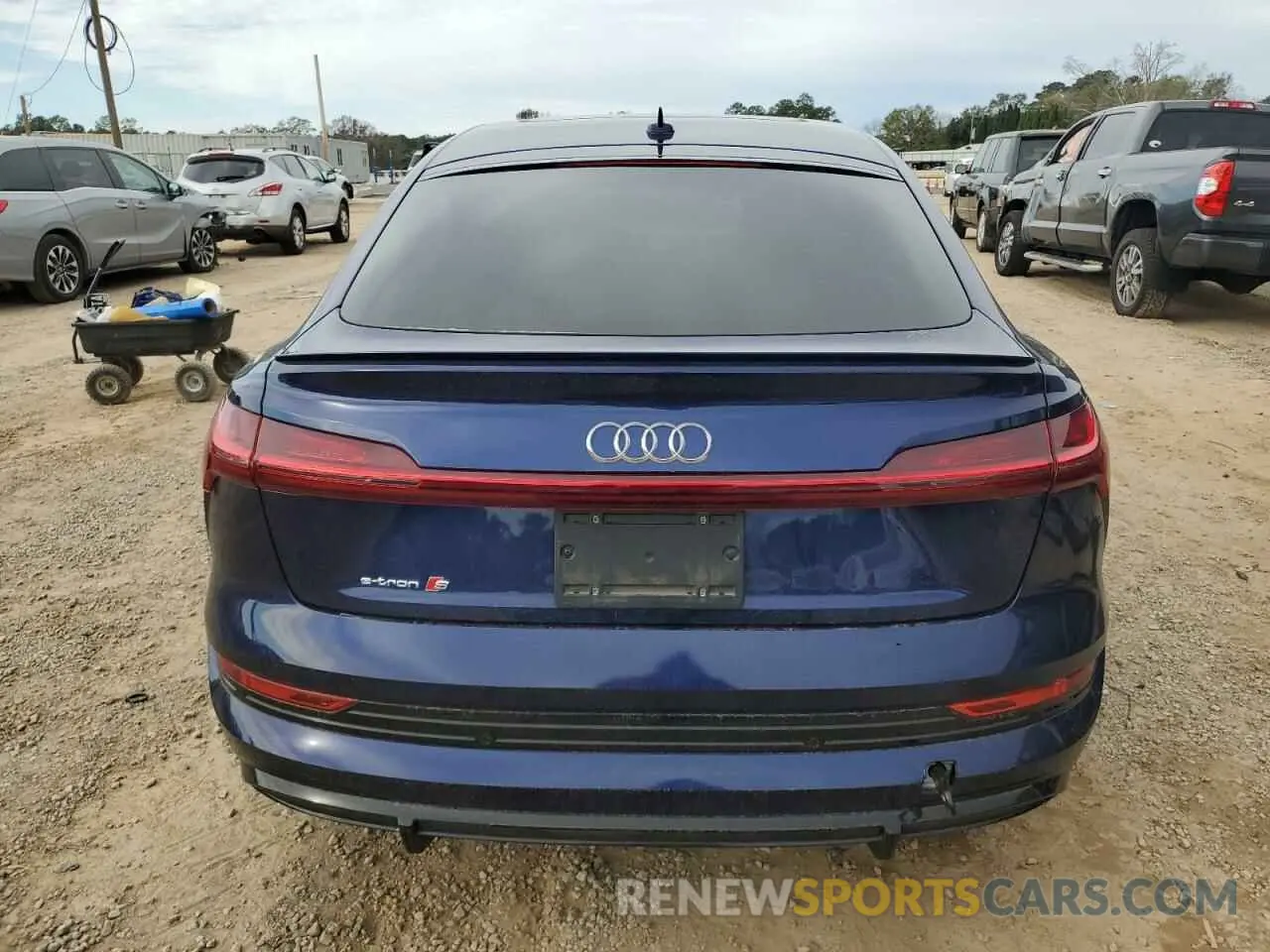 6 fotografías del automóvil dañado WA13CBGE1NB013878 AUDI E-TRON S S 2022