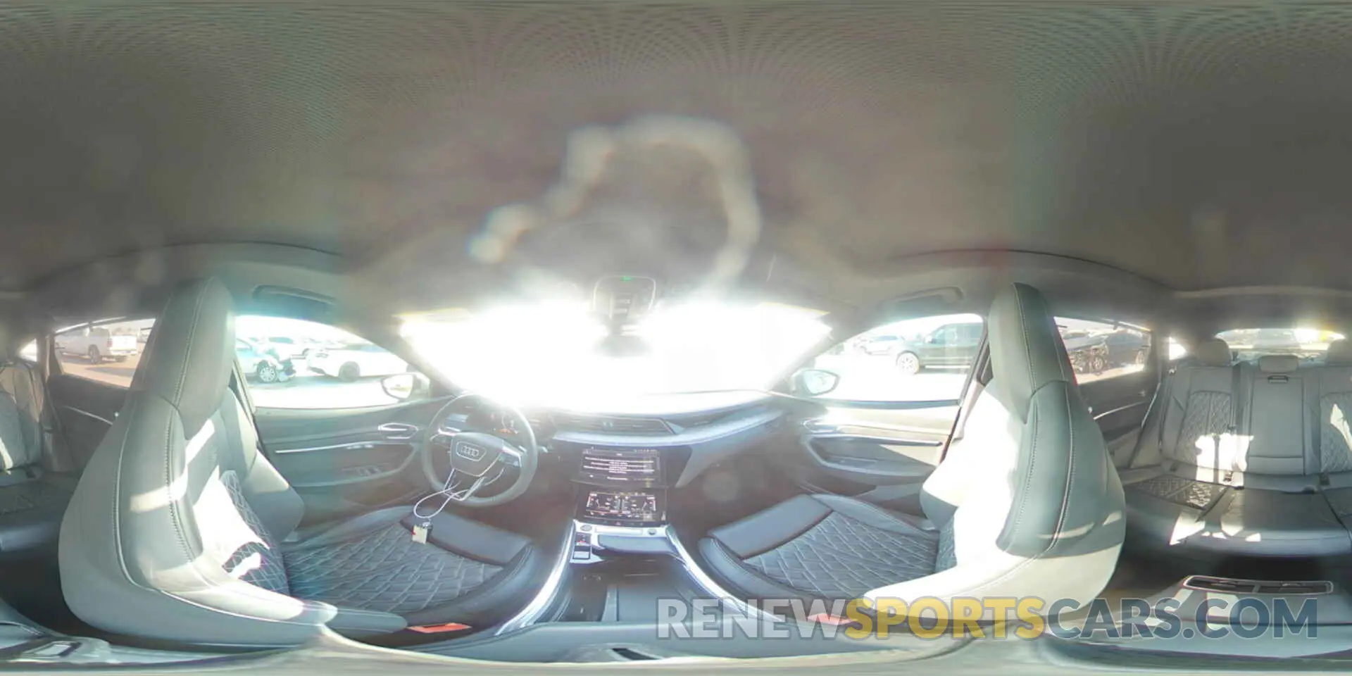 14 fotografías del automóvil dañado WA13CBGE4NB025698 AUDI E-TRON S S 2022