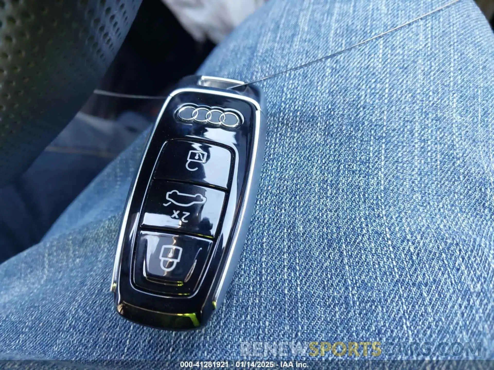11 fotografías del automóvil dañado WA13CBGE4NB044350 AUDI E-TRON S SPORTBACK 2022
