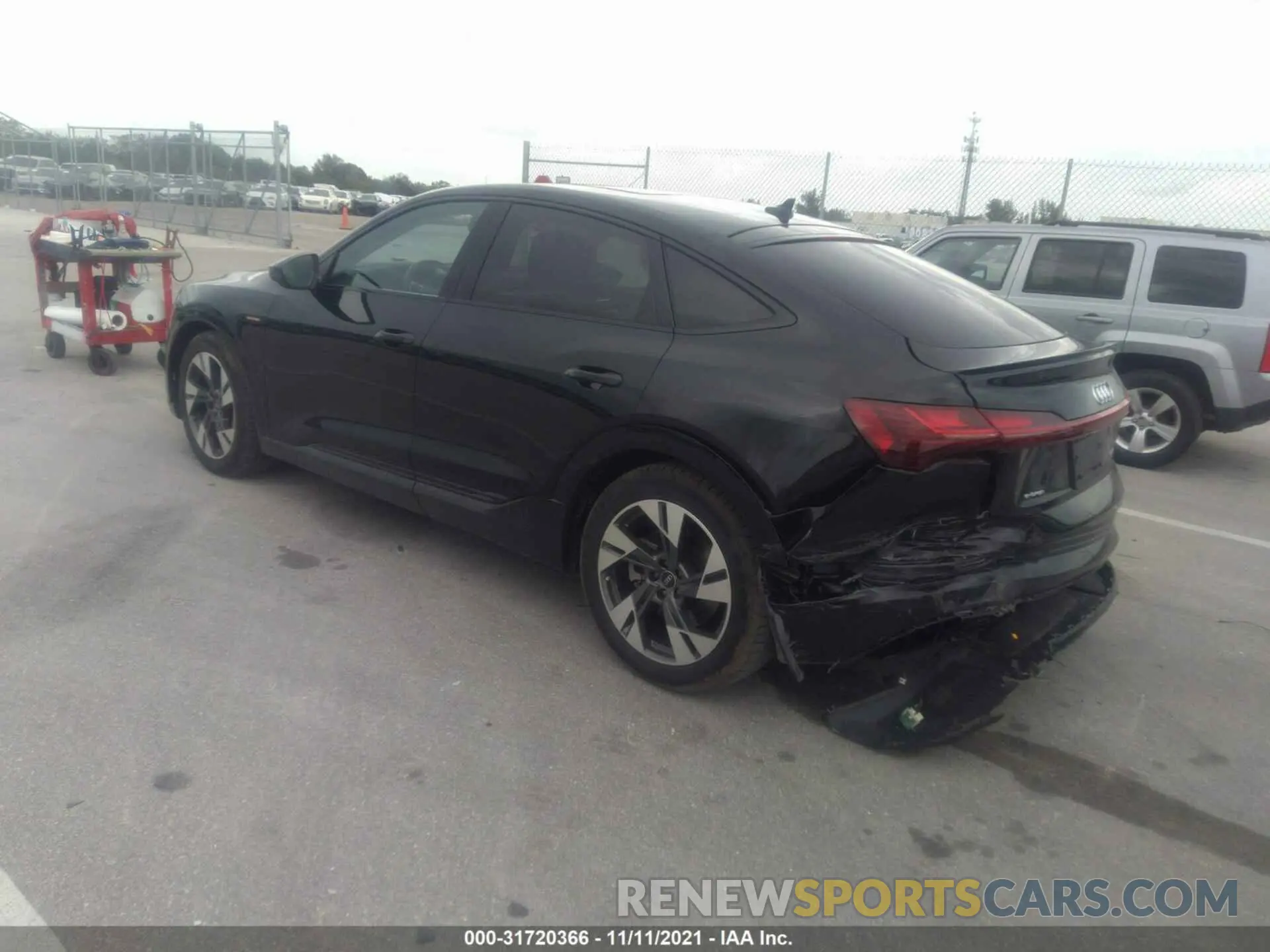 3 fotografías del automóvil dañado WA11AAGE0MB025588 AUDI E-TRON SPORTBACK 2021