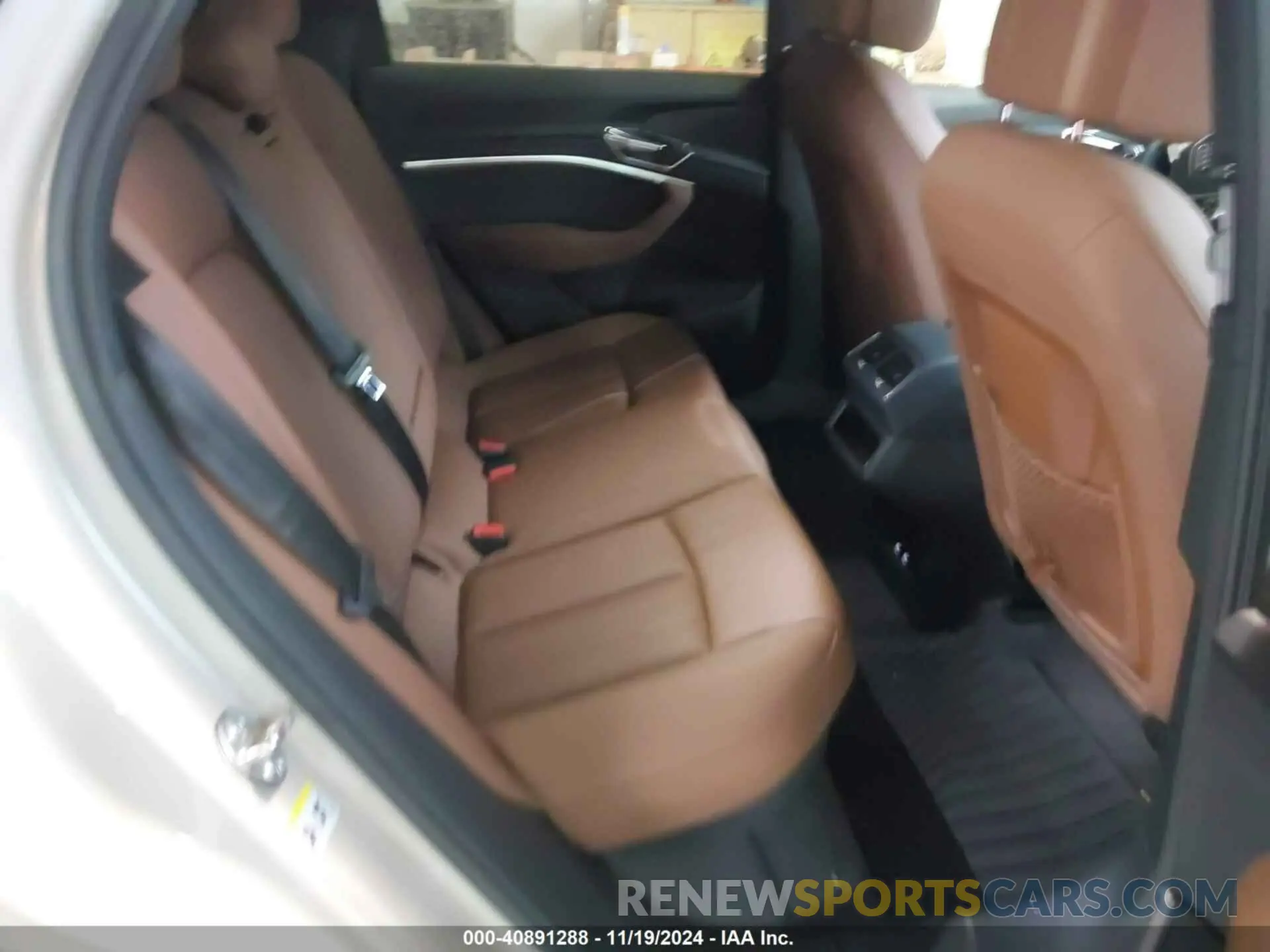8 fotografías del automóvil dañado WA11AAGE3MB026072 AUDI E-TRON SPORTBACK 2021