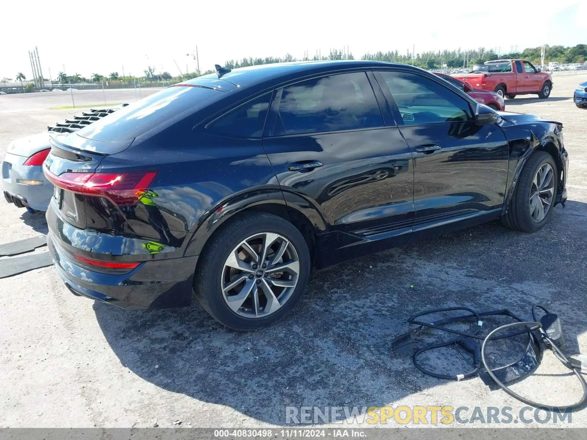 4 fotografías del automóvil dañado WA11AAGE6MB001733 AUDI E-TRON SPORTBACK 2021