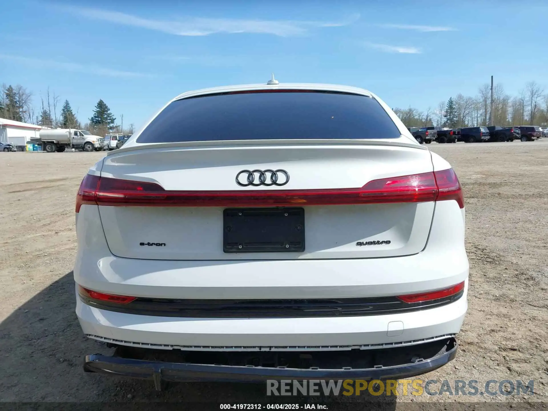 17 fotografías del automóvil dañado WA12AAGE1MB000851 AUDI E-TRON SPORTBACK 2021
