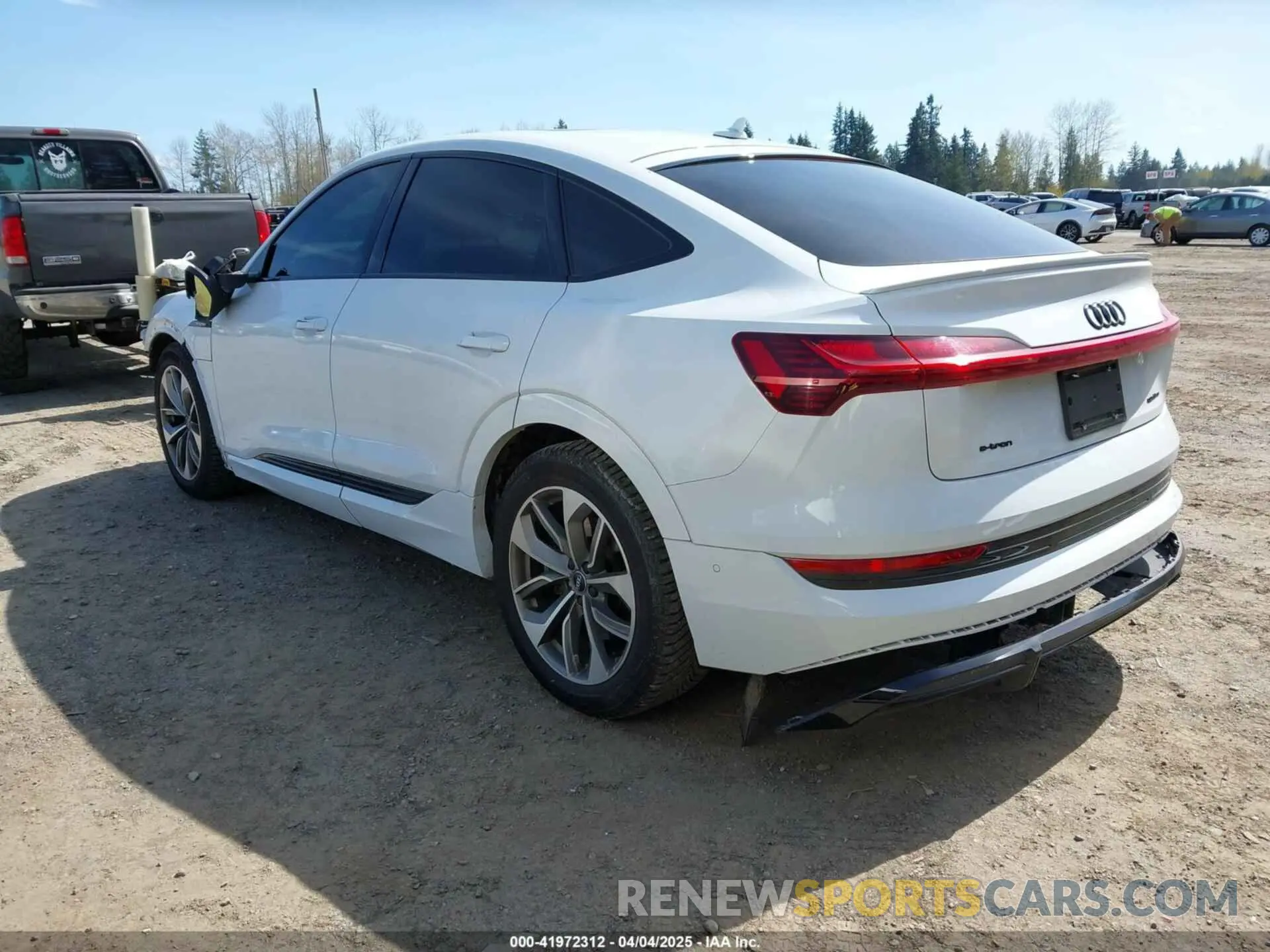 3 fotografías del automóvil dañado WA12AAGE1MB000851 AUDI E-TRON SPORTBACK 2021