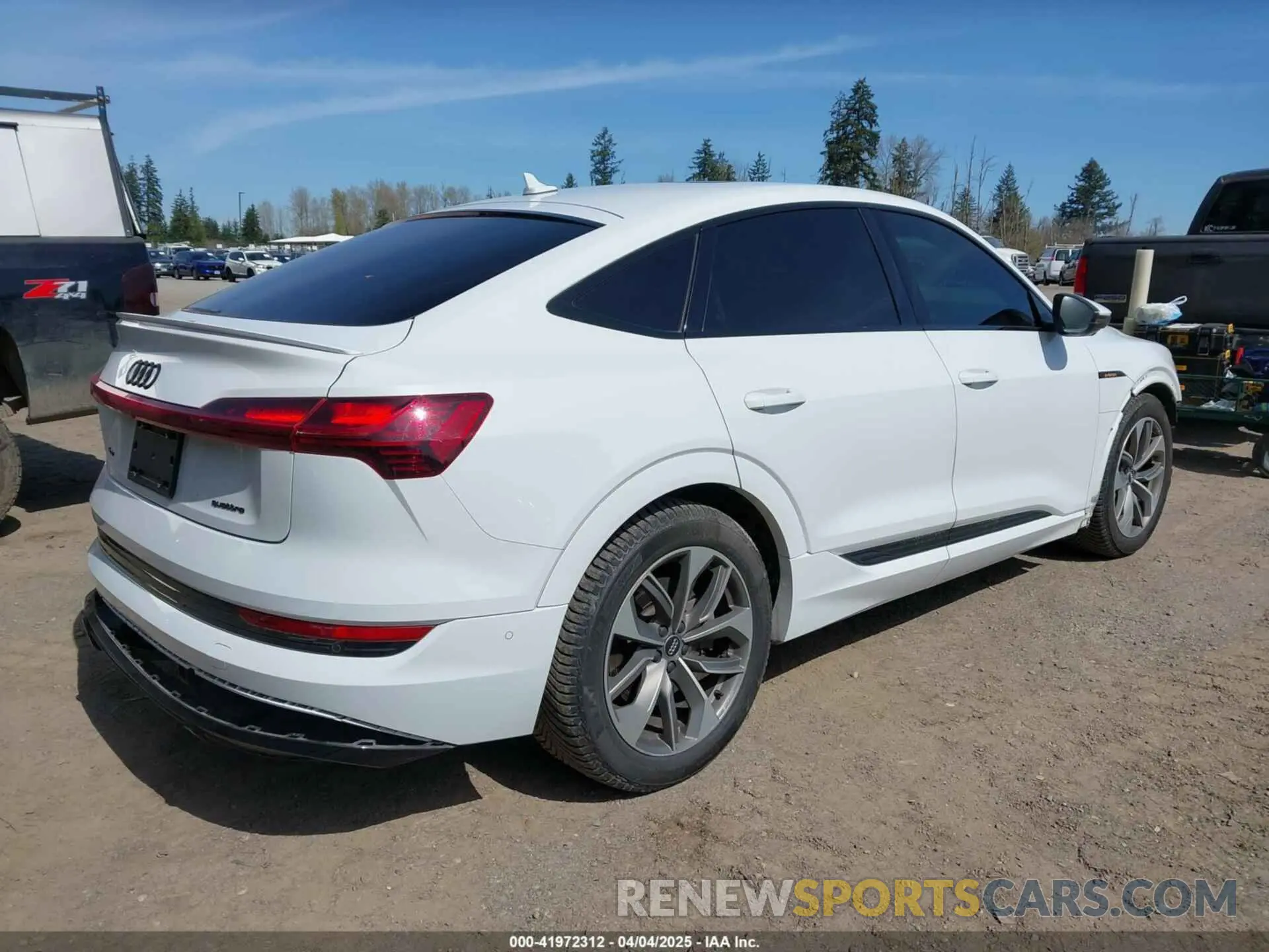 4 fotografías del automóvil dañado WA12AAGE1MB000851 AUDI E-TRON SPORTBACK 2021