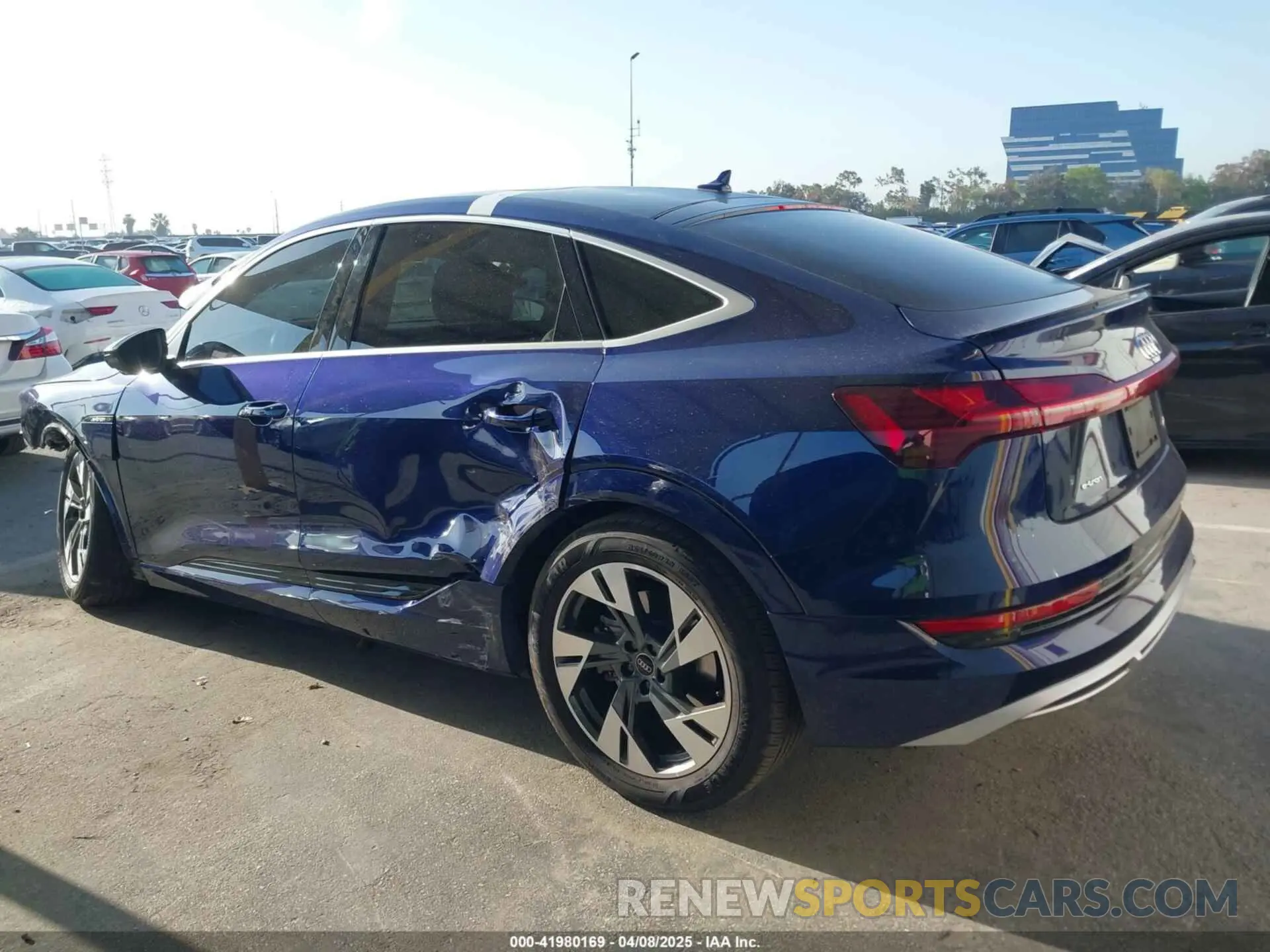 15 fotografías del automóvil dañado WA12ABGEXMB012339 AUDI E-TRON SPORTBACK 2021