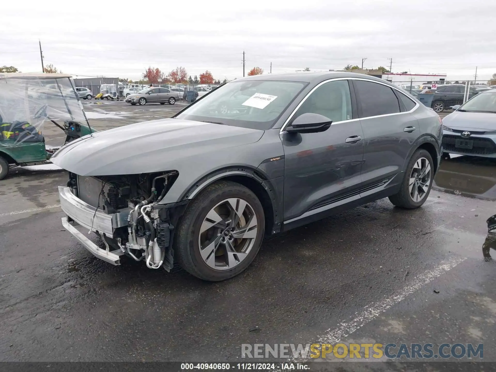 2 fotografías del automóvil dañado WA13AAGEXMB007379 AUDI E-TRON SPORTBACK 2021