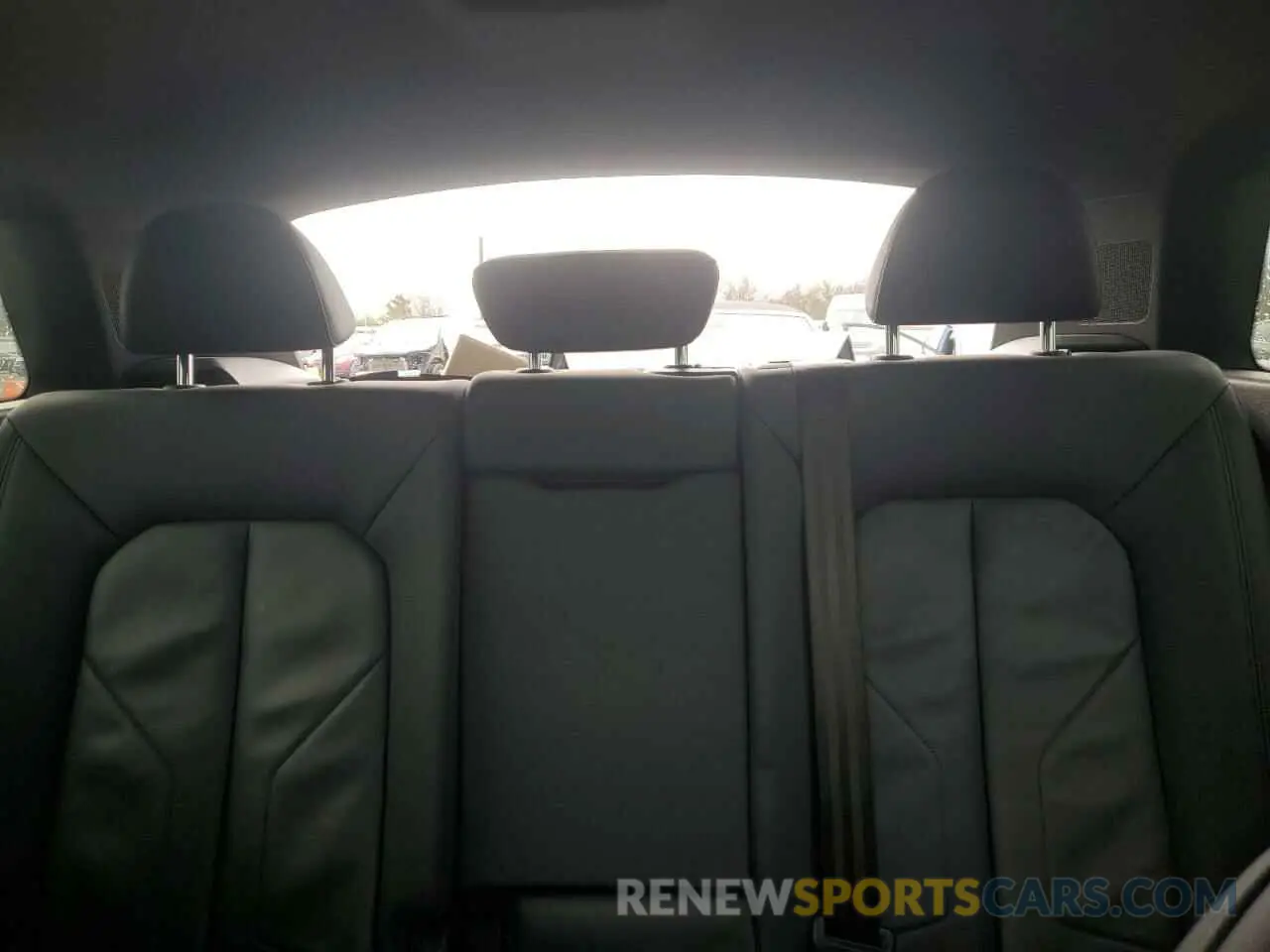 10 fotografías del automóvil dañado WA1AECF31K1082837 AUDI Q3 2019