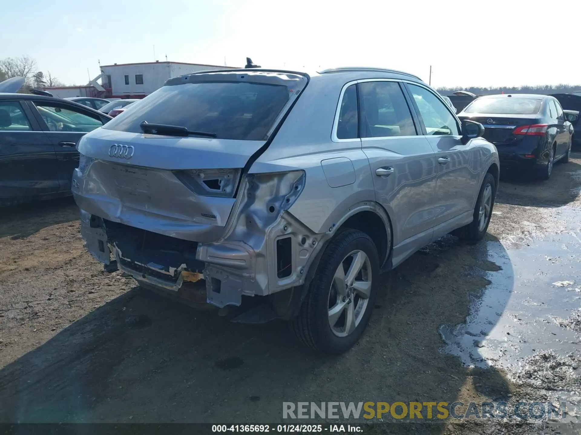 4 fotografías del automóvil dañado WA1AECF32K1078022 AUDI Q3 2019