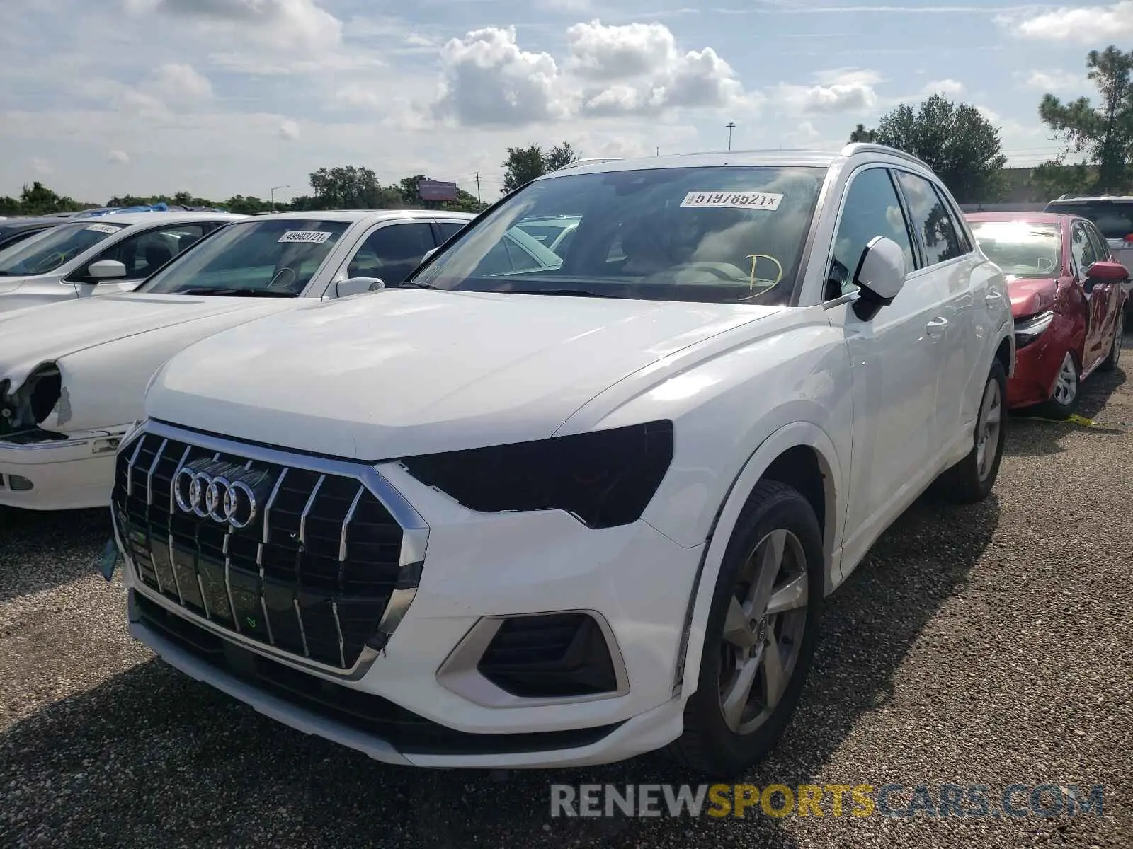 2 fotografías del automóvil dañado WA1AECF32K1079087 AUDI Q3 2019