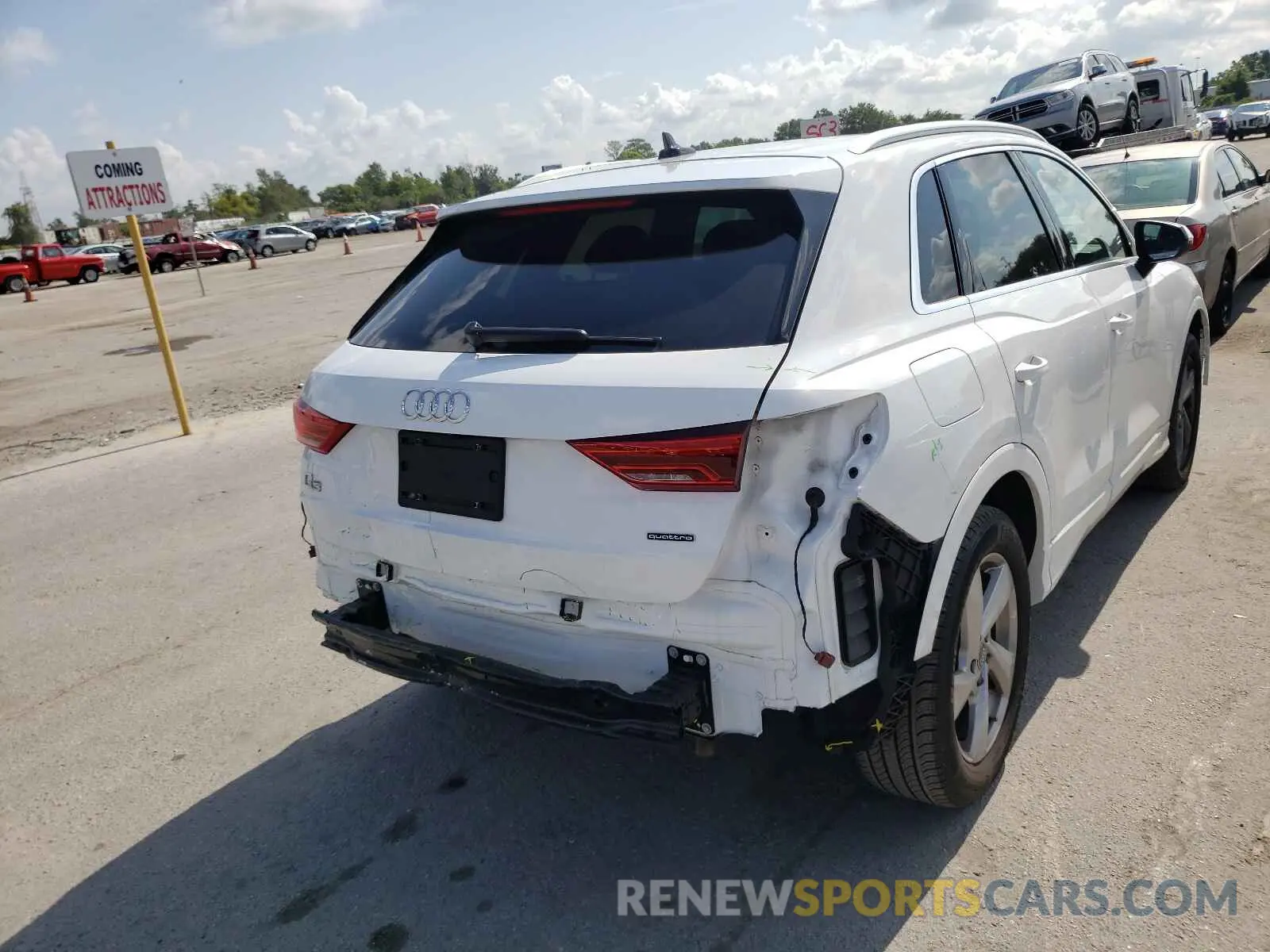 4 fotografías del automóvil dañado WA1AECF32K1079087 AUDI Q3 2019