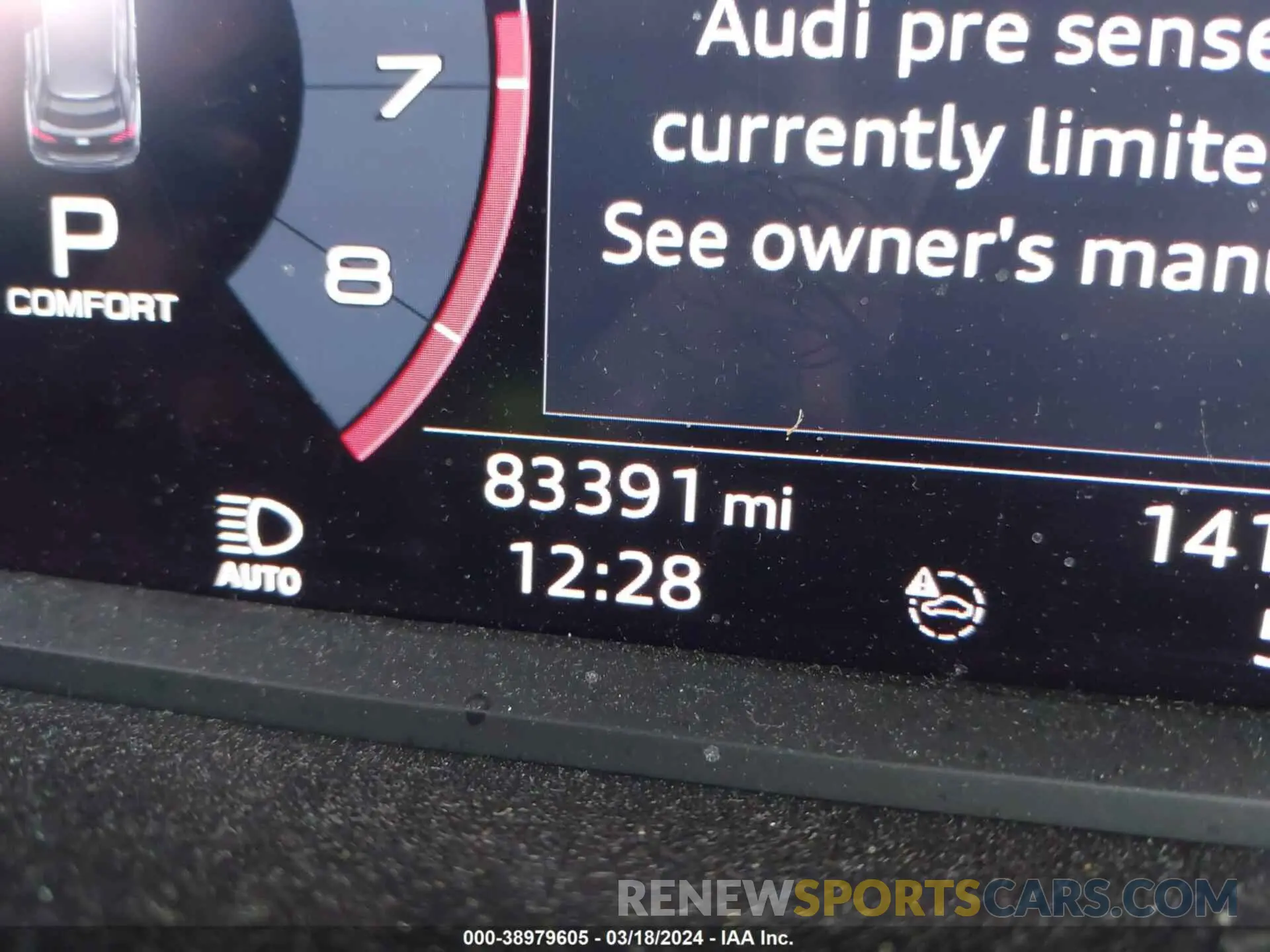 15 fotografías del automóvil dañado WA1AECF35K1073462 AUDI Q3 2019