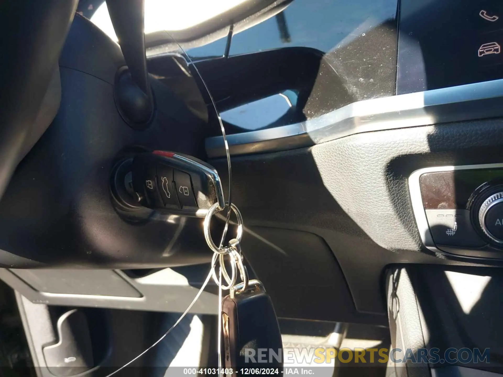 11 fotografías del automóvil dañado WA1AECF35K1079486 AUDI Q3 2019