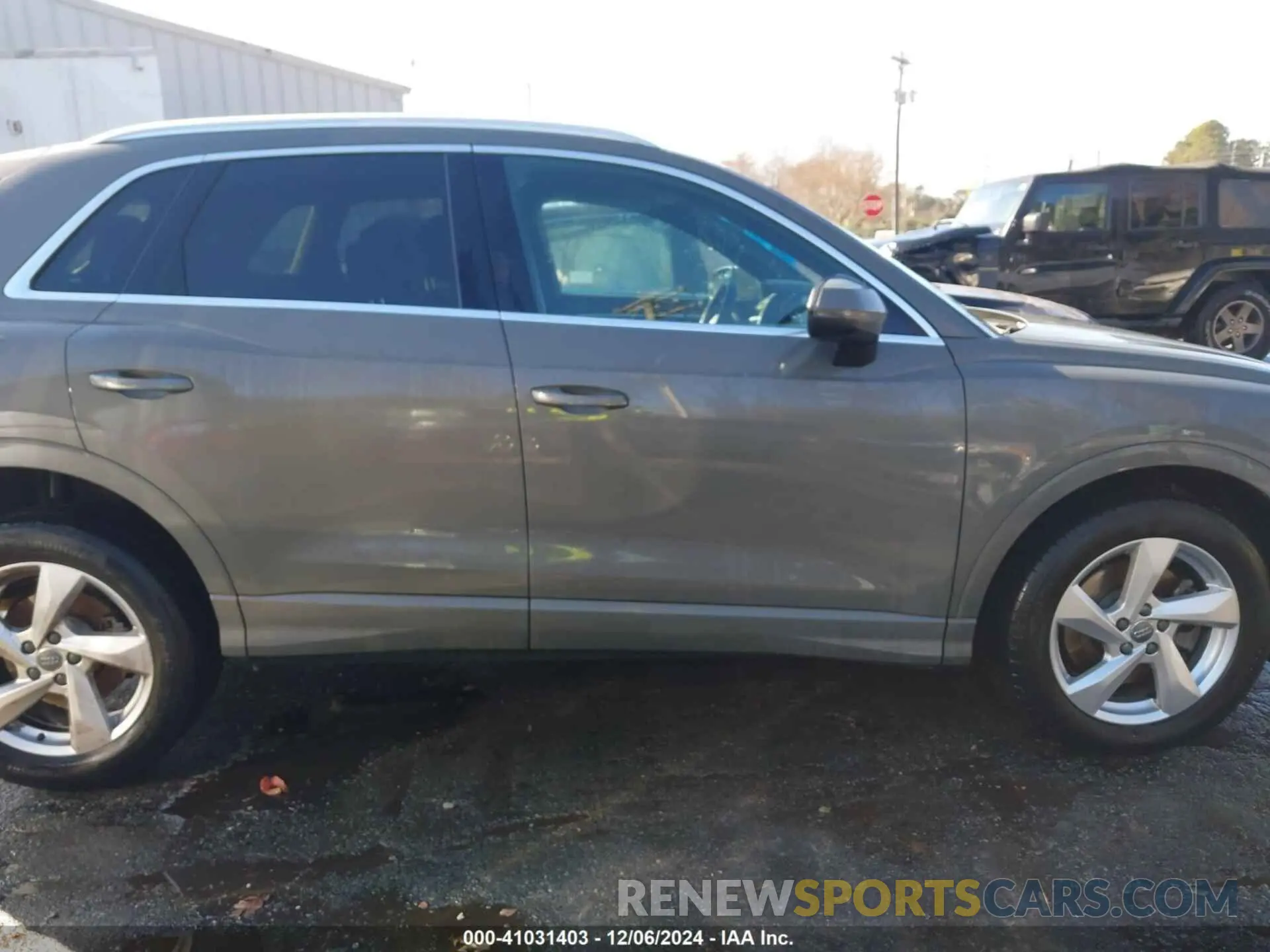 13 fotografías del automóvil dañado WA1AECF35K1079486 AUDI Q3 2019