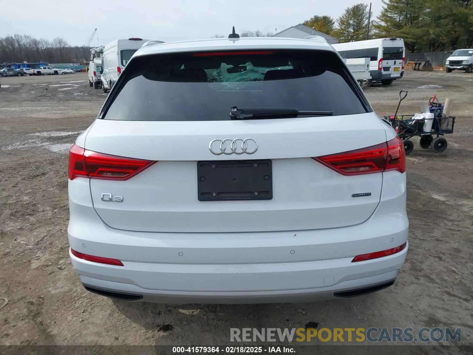 16 fotografías del automóvil dañado WA1BECF31K1082373 AUDI Q3 2019