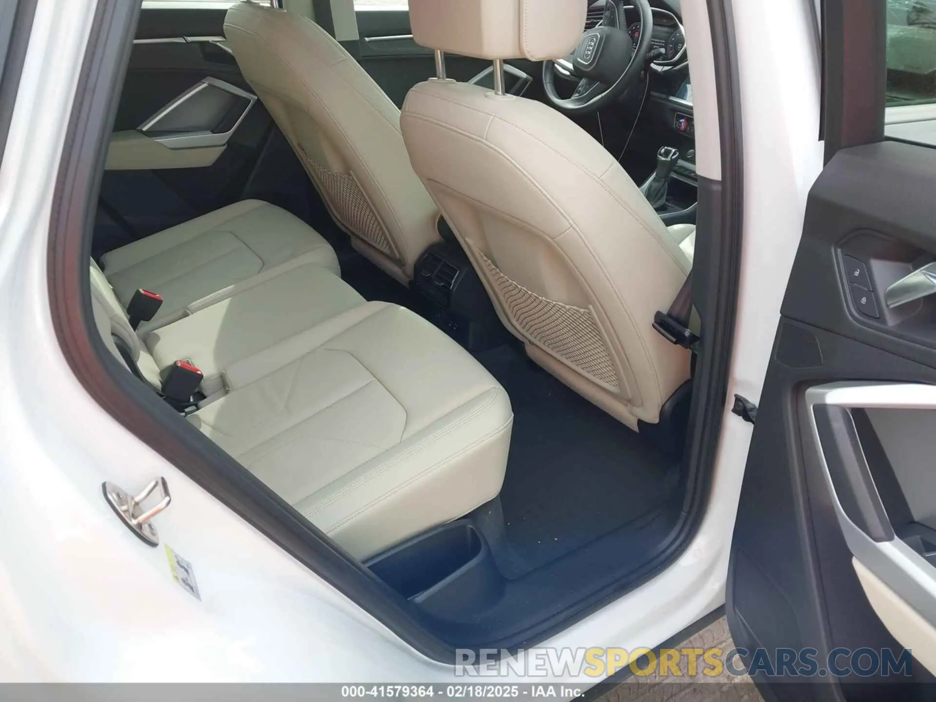 8 fotografías del automóvil dañado WA1BECF31K1082373 AUDI Q3 2019