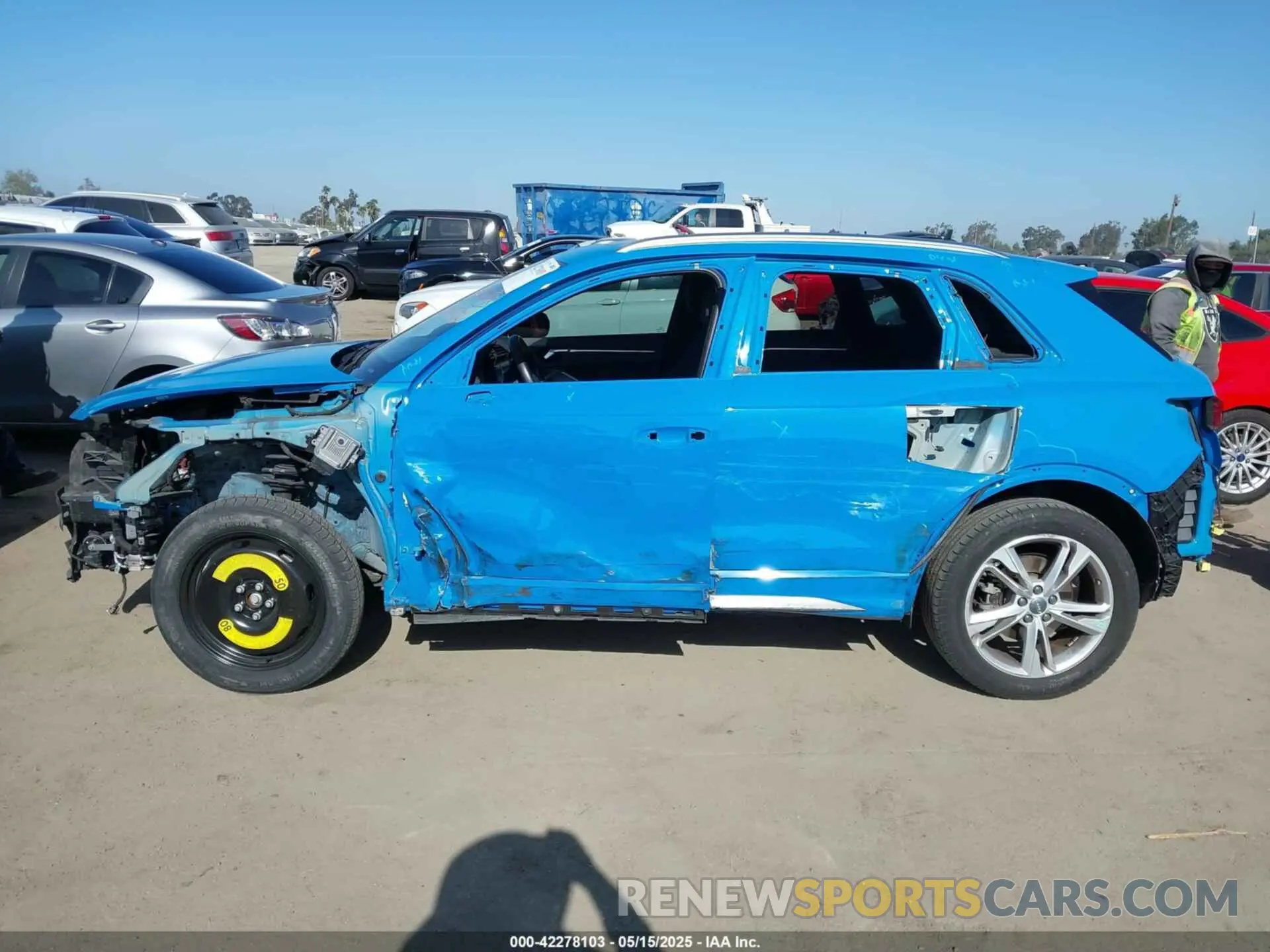 15 fotografías del automóvil dañado WA1DECF31K1082804 AUDI Q3 2019