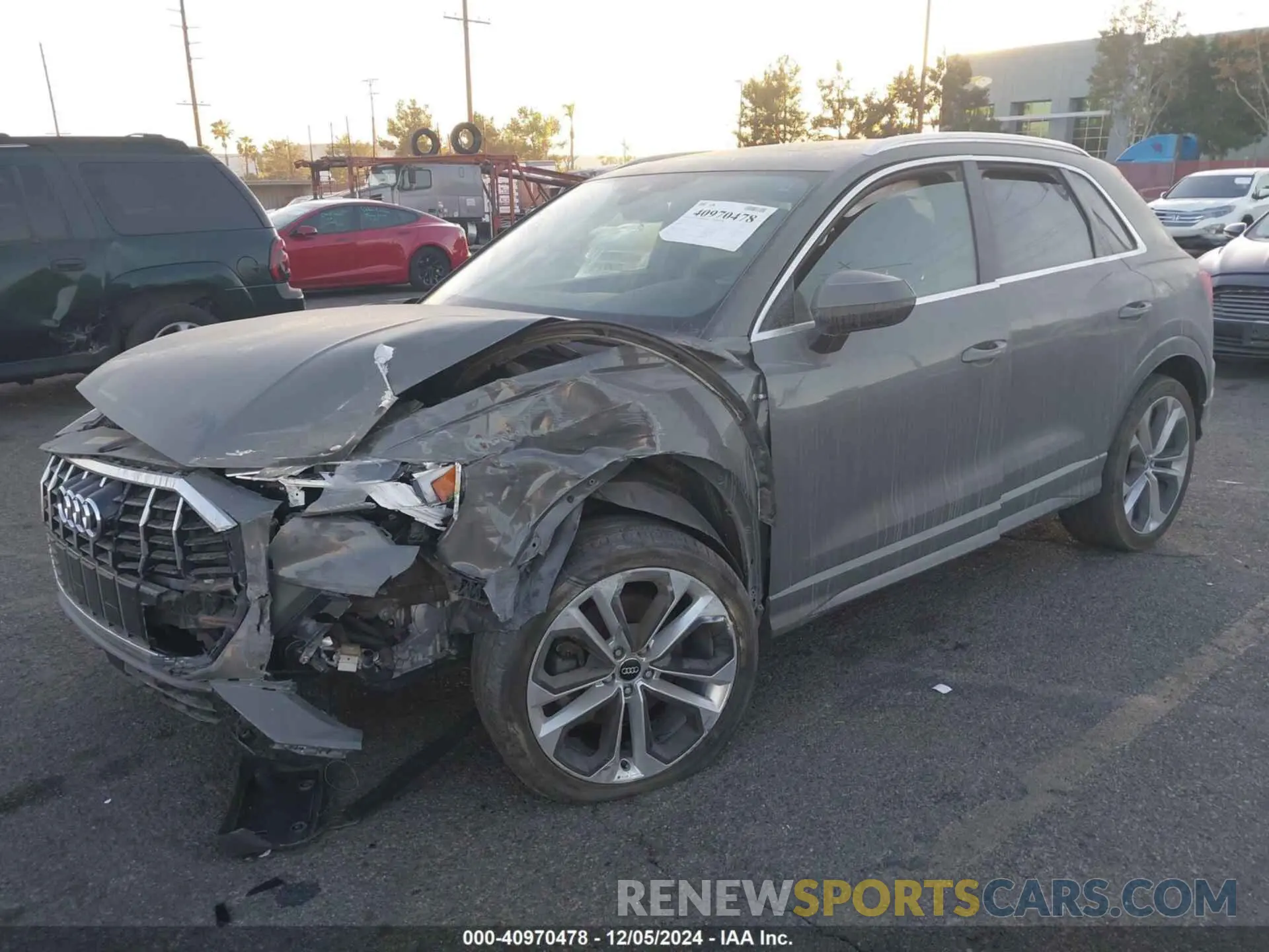 2 fotografías del automóvil dañado WA1EECF30K1070082 AUDI Q3 2019