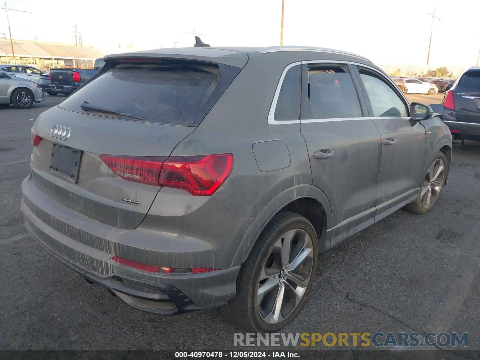 4 fotografías del automóvil dañado WA1EECF30K1070082 AUDI Q3 2019