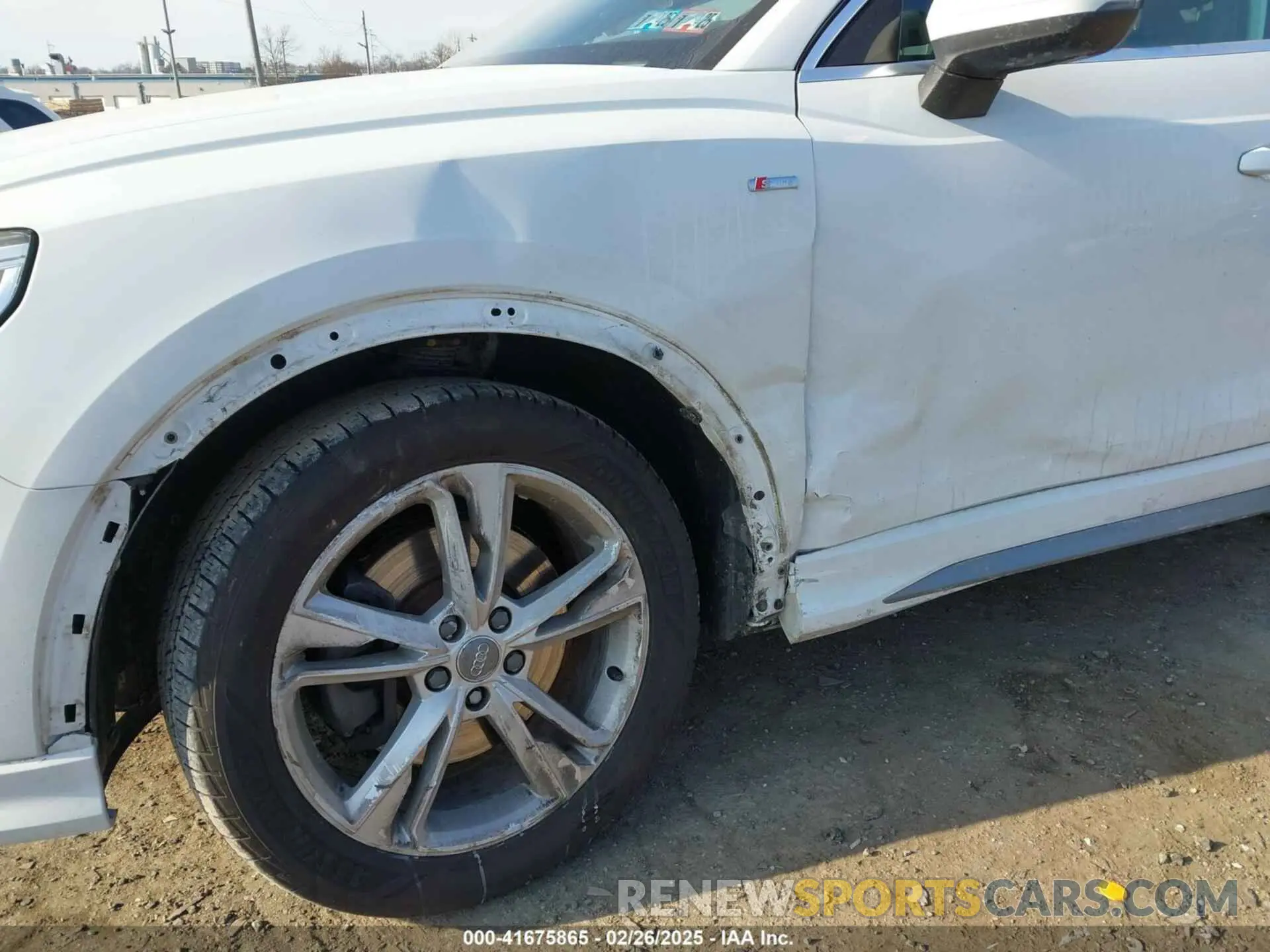 17 fotografías del automóvil dañado WA1EECF30K1085407 AUDI Q3 2019