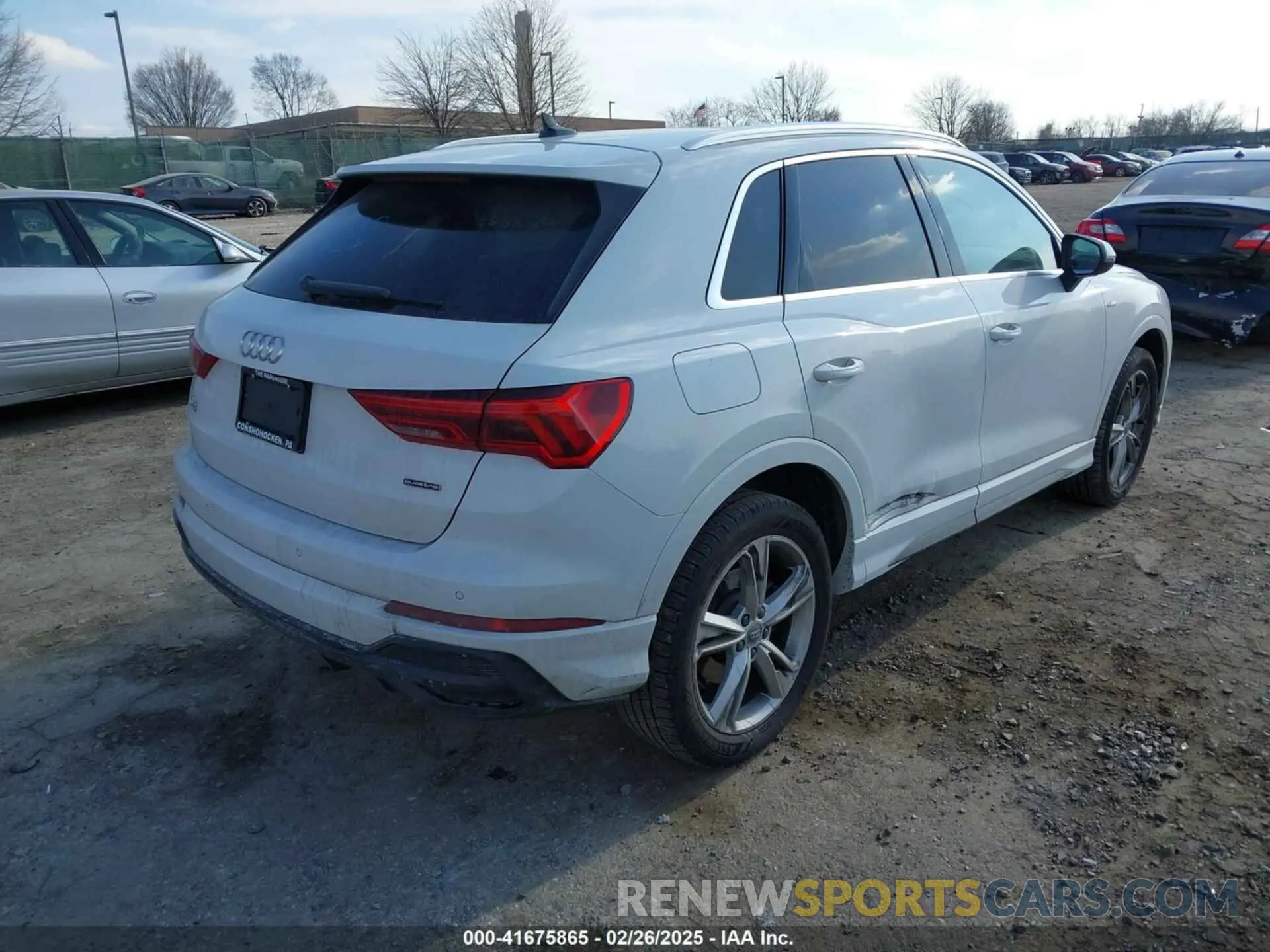 4 fotografías del automóvil dañado WA1EECF30K1085407 AUDI Q3 2019