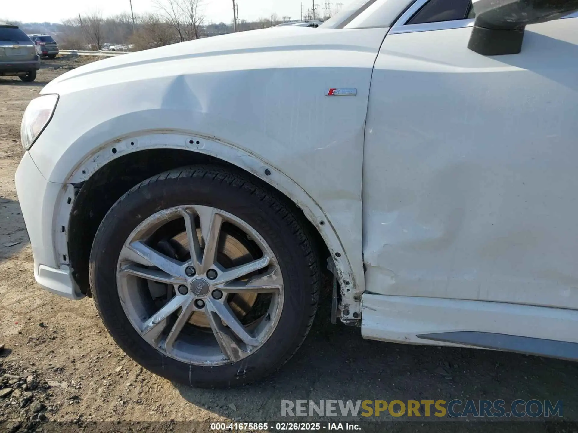 6 fotografías del automóvil dañado WA1EECF30K1085407 AUDI Q3 2019