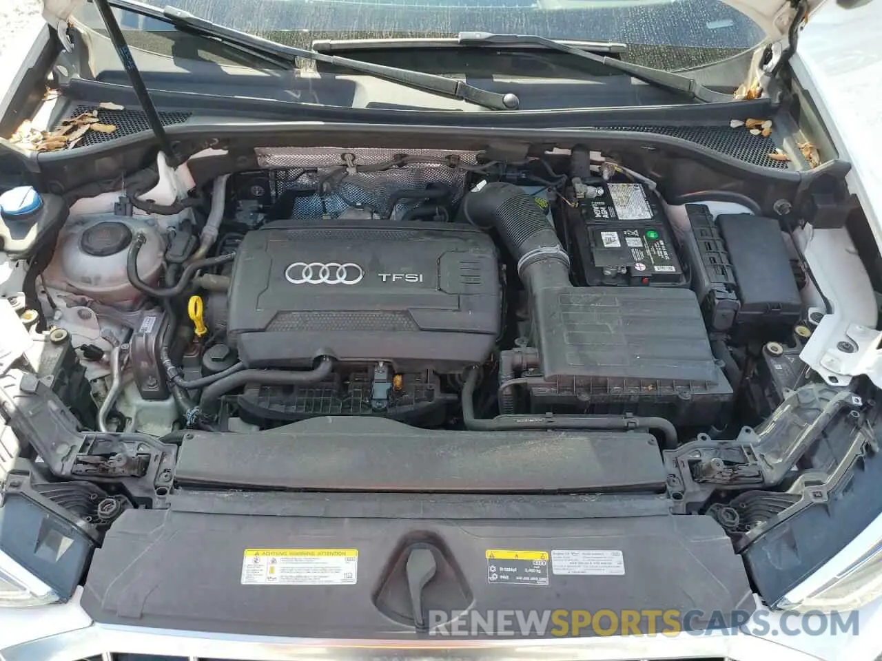 12 fotografías del automóvil dañado WA1EECF33K1071226 AUDI Q3 2019
