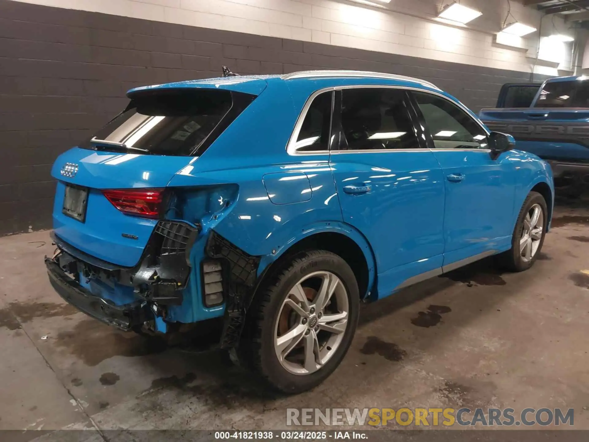 4 fotografías del automóvil dañado WA1EECF33K1084770 AUDI Q3 2019