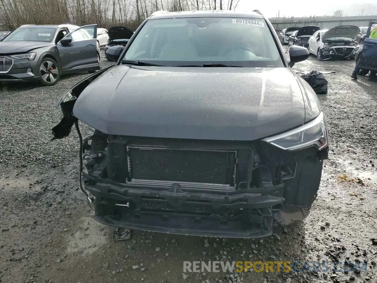 5 fotografías del automóvil dañado WA1EECF37K1065445 AUDI Q3 2019