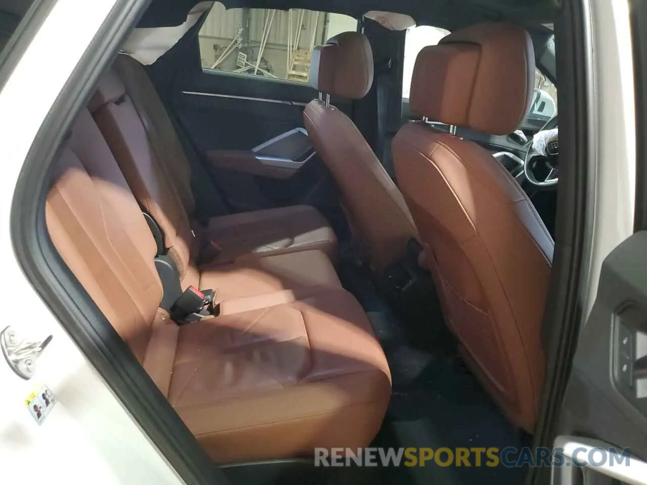 11 fotografías del automóvil dañado WA1EECF37K1086389 AUDI Q3 2019