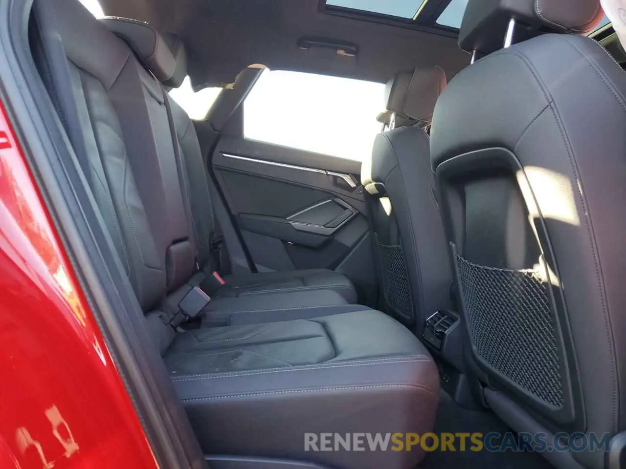 11 fotografías del automóvil dañado WA1FECF34K1072938 AUDI Q3 2019