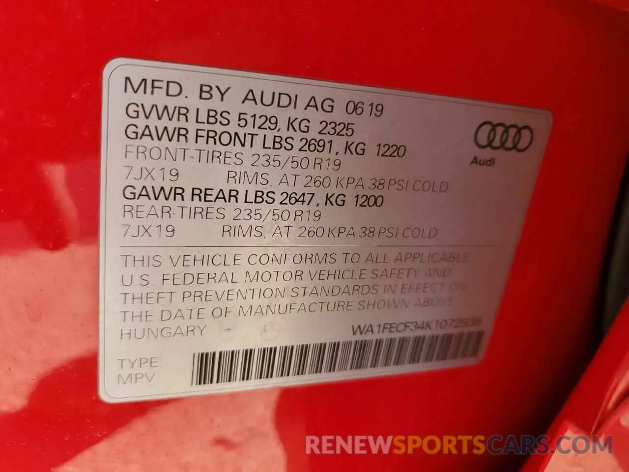 13 fotografías del automóvil dañado WA1FECF34K1072938 AUDI Q3 2019