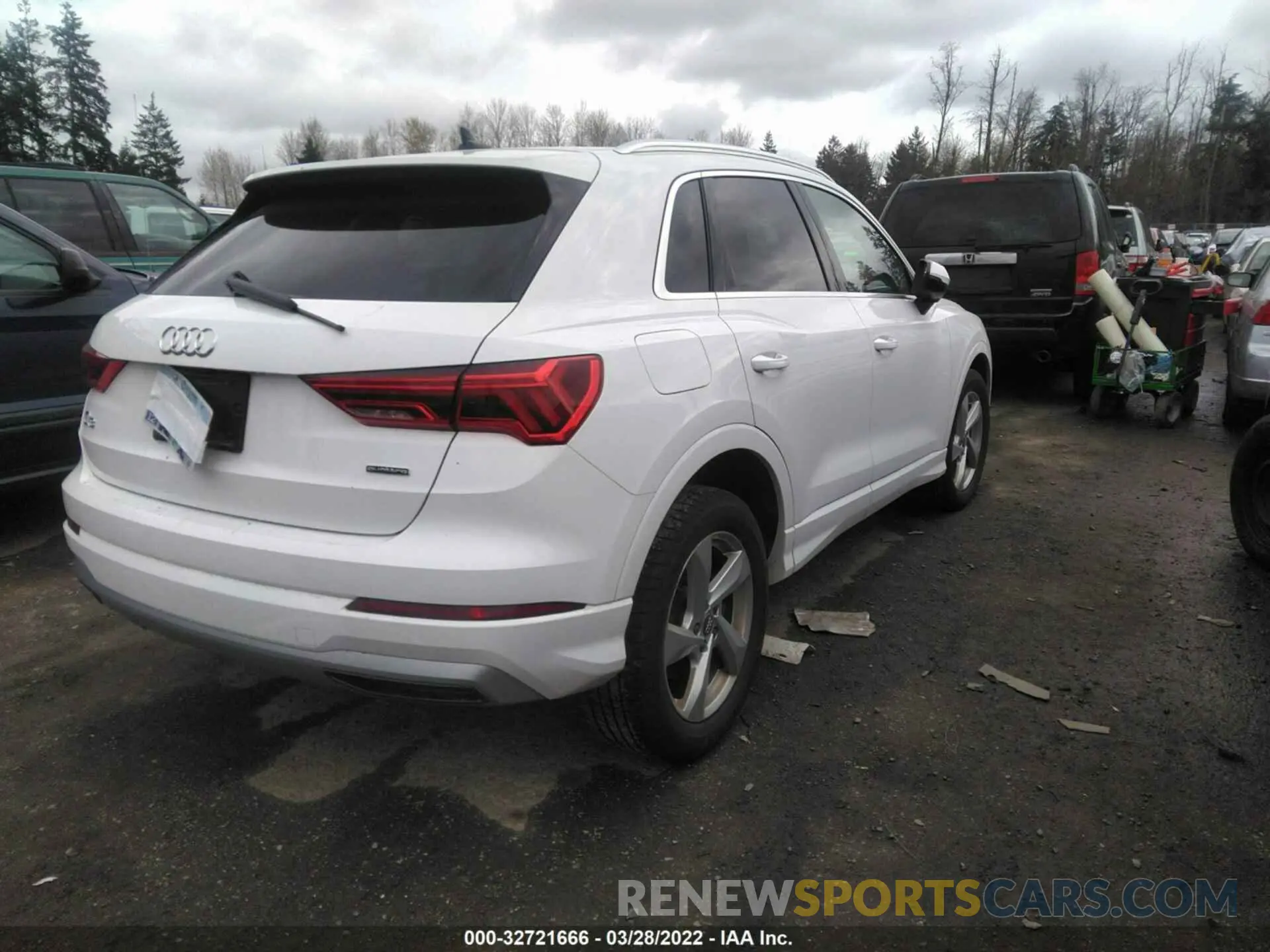 4 fotografías del automóvil dañado WA1AECF30L1038331 AUDI Q3 2020