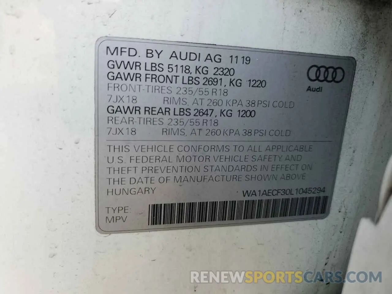 13 fotografías del automóvil dañado WA1AECF30L1045294 AUDI Q3 2020