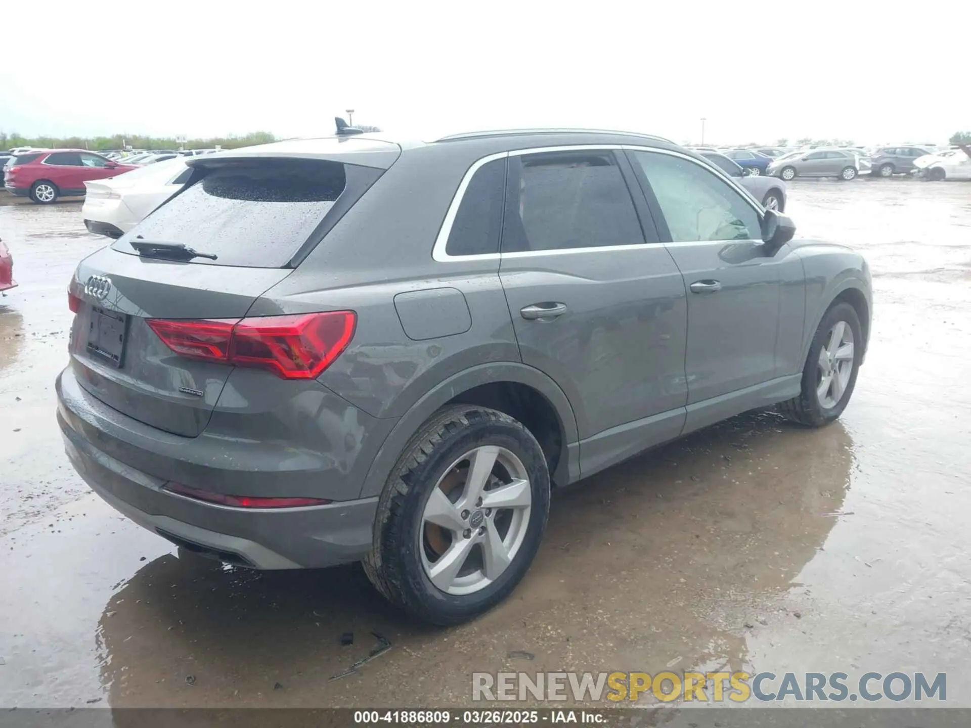4 fotografías del automóvil dañado WA1AECF30L1052472 AUDI Q3 2020