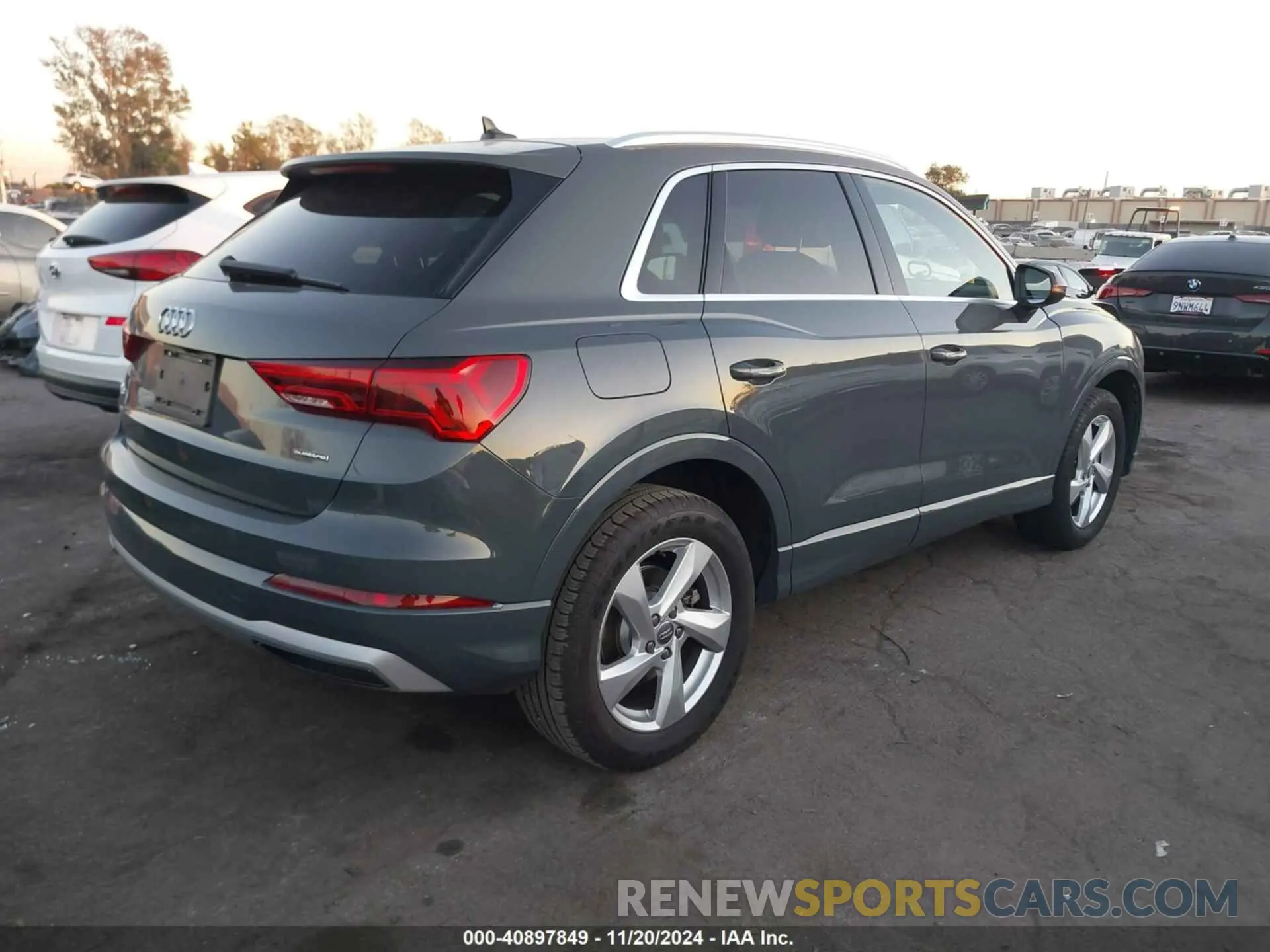 4 fotografías del automóvil dañado WA1AECF30L1105851 AUDI Q3 2020