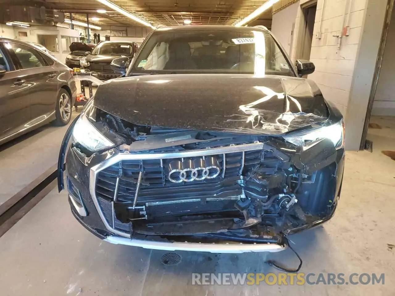 5 fotografías del automóvil dañado WA1AECF30L1121158 AUDI Q3 2020