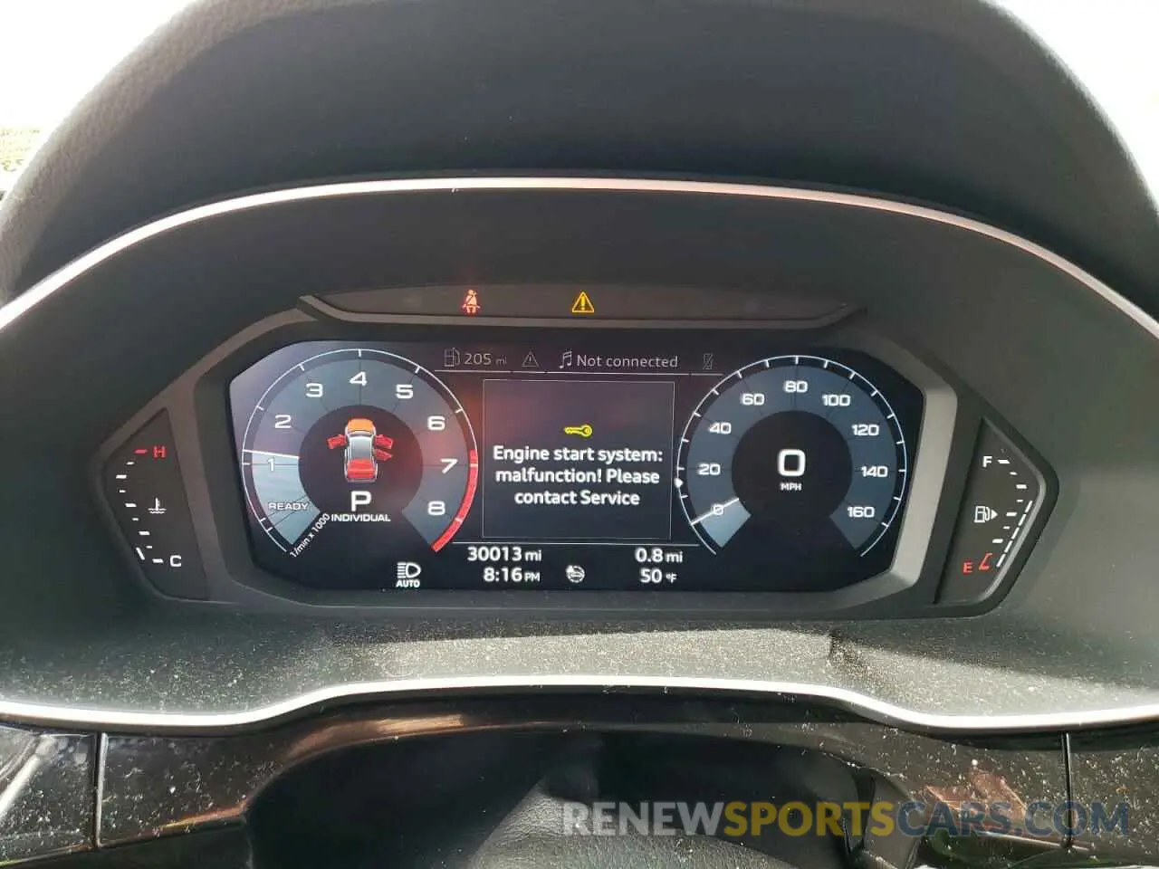 9 fotografías del automóvil dañado WA1AECF31L1040461 AUDI Q3 2020